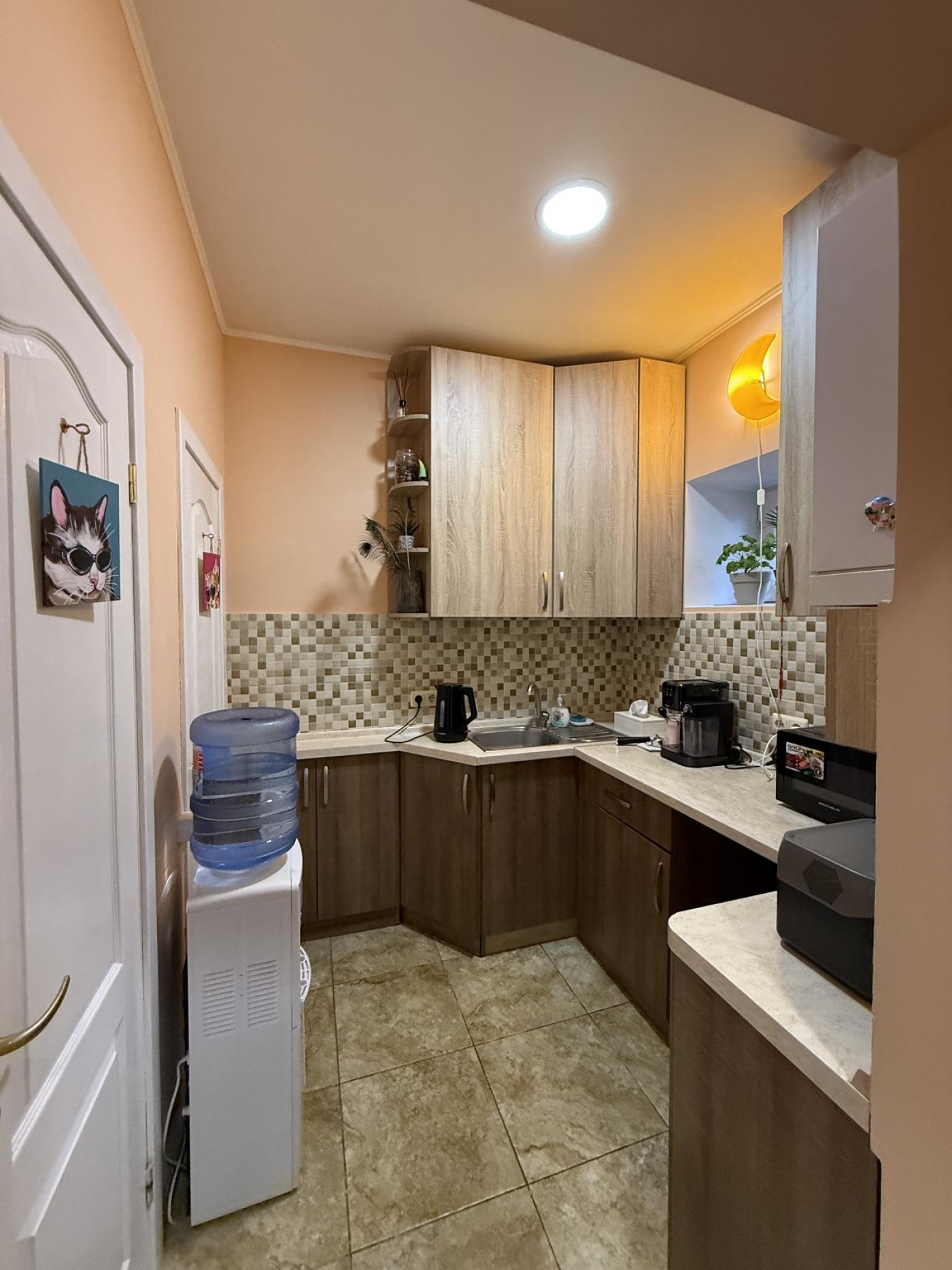 Commercial property 140 m² in Odesa, Ukraine