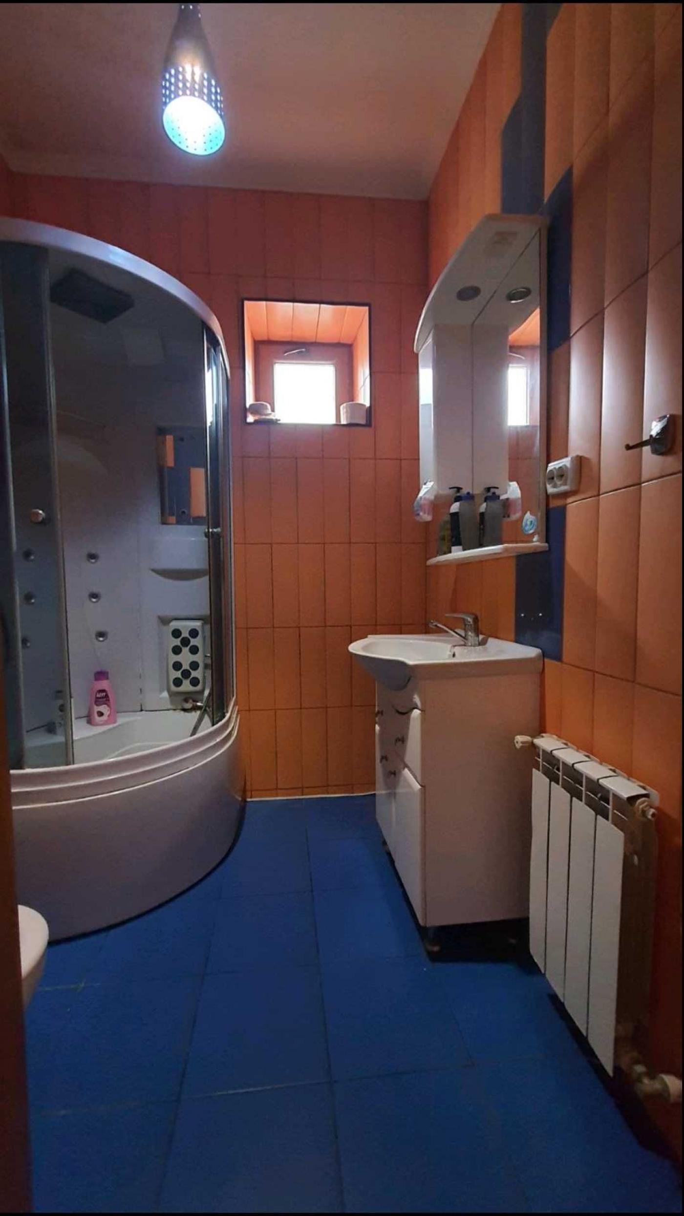 Haus 5 zimmer 304 m² Lymanka, Ukraine