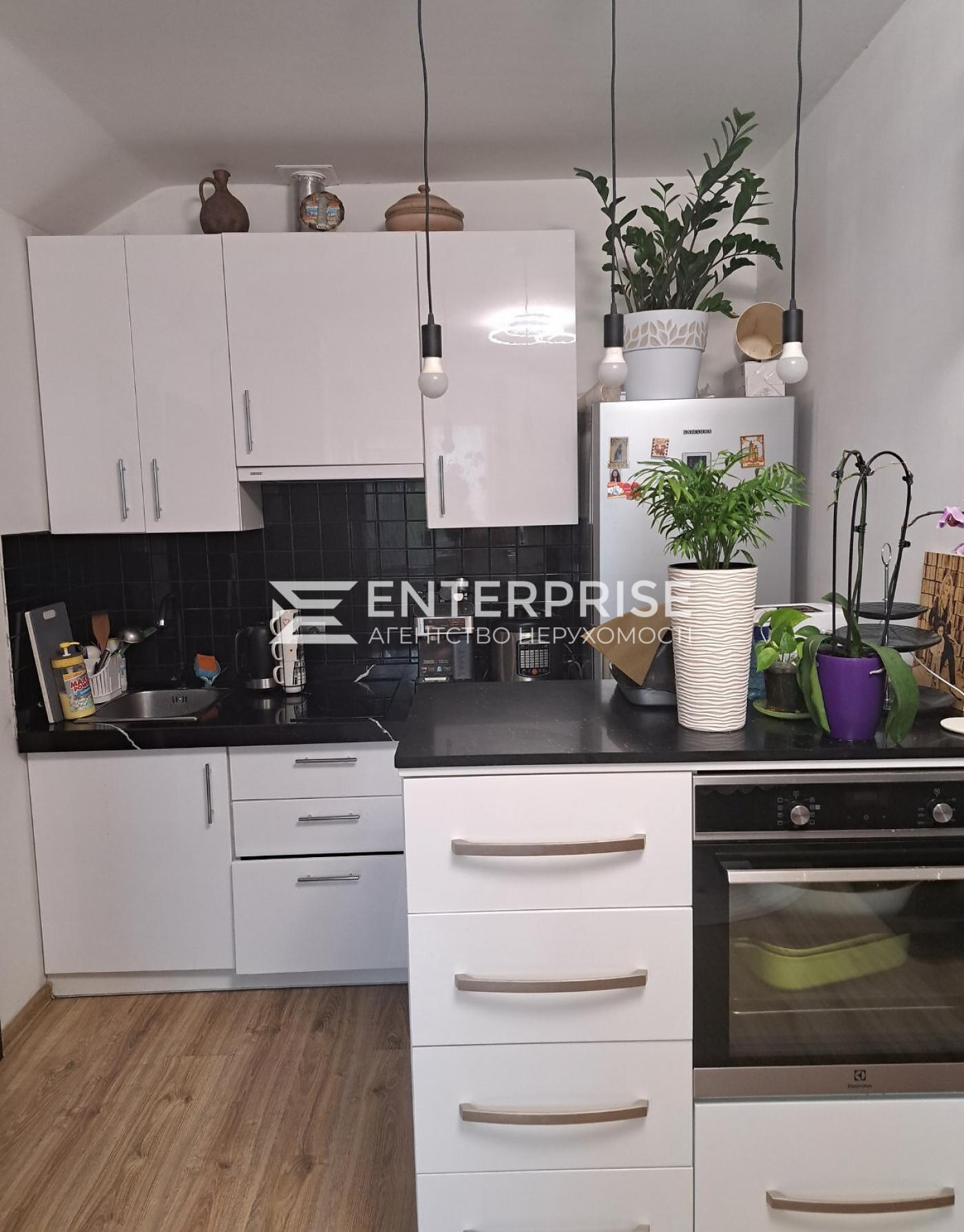 продам 2-комнатную квартиру Киев, ул.Николая Бурачека в, д. 4Б - Фото 2