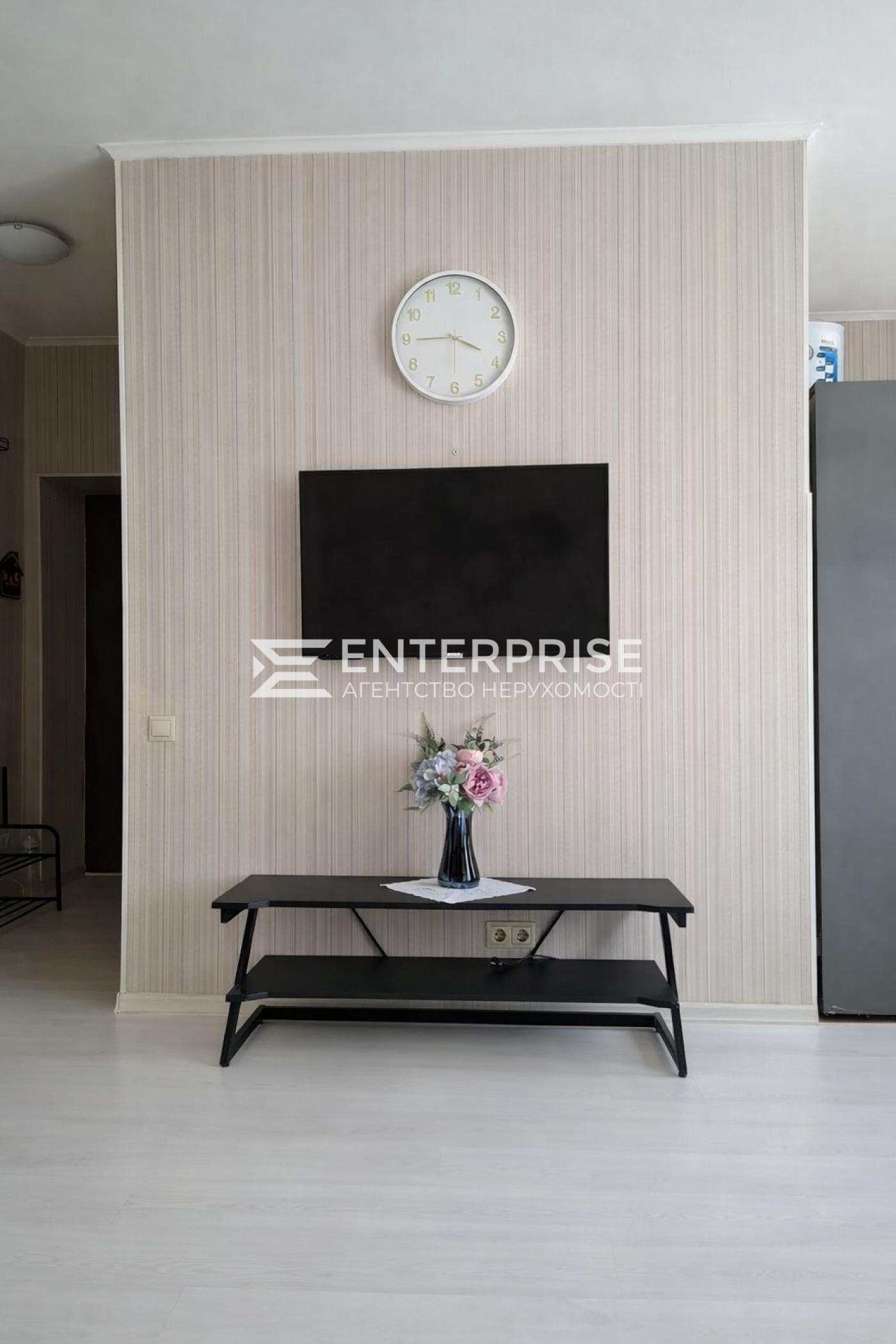 Rent out 2-room apartment. Київ, Берестейський в, д. 7 — photo 4
