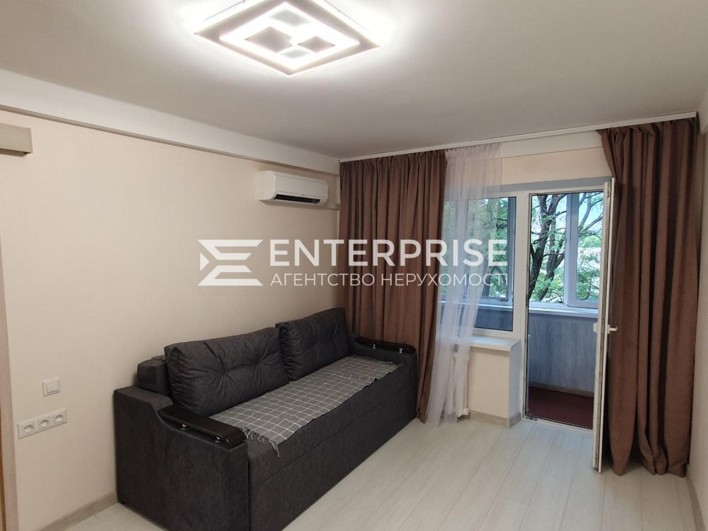 Rent out 1-room apartment. Київ, Ірини Бекешкіної в, д. 18Б — photo 1