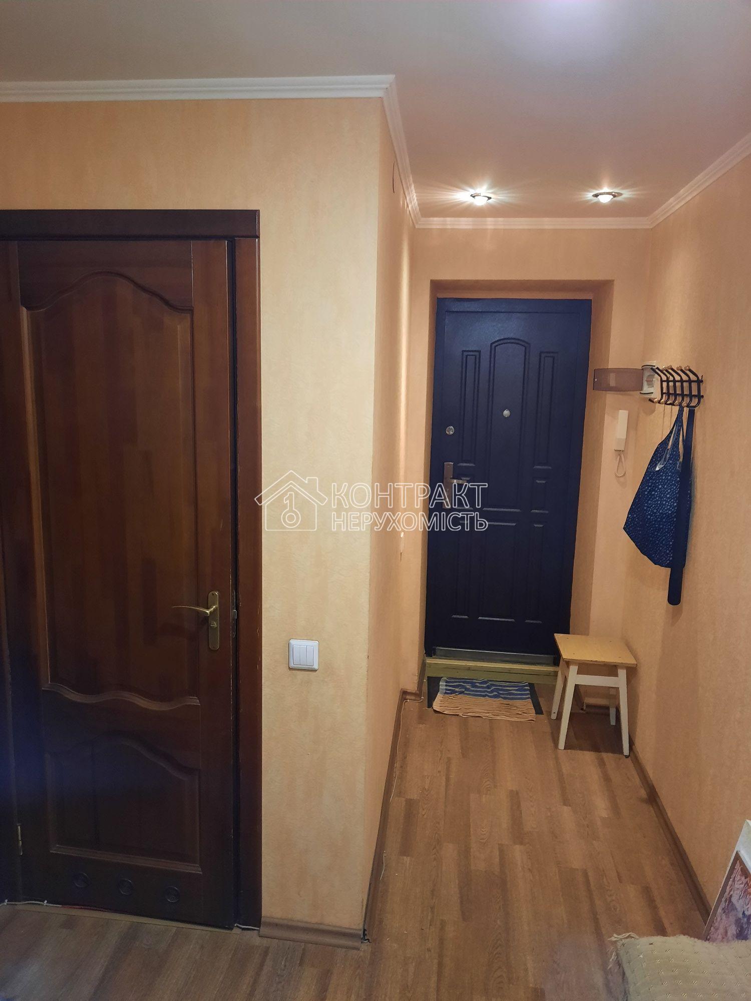 Продаж 3 к. квартири Холодна Гора