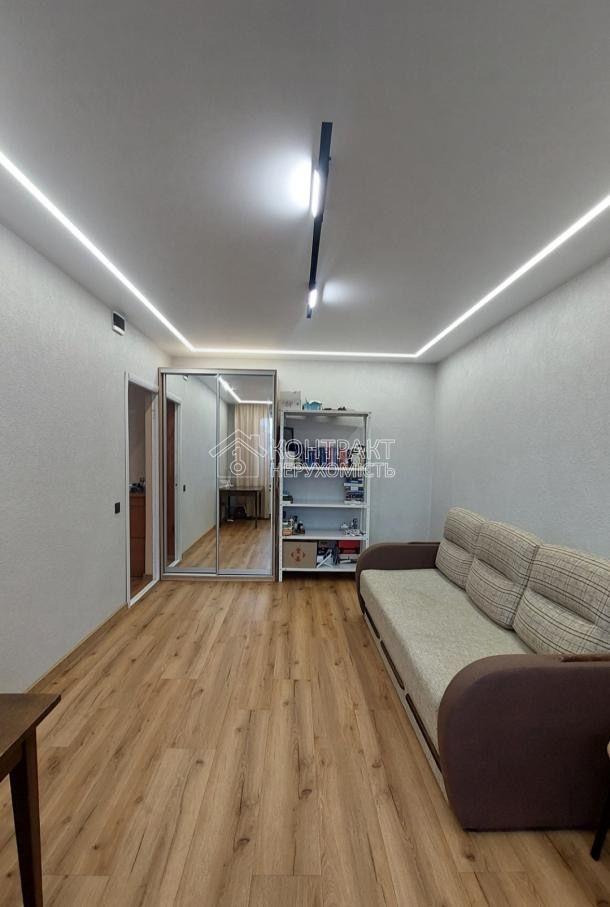 Здам 1 к квартиру перший будинок метро Перемога