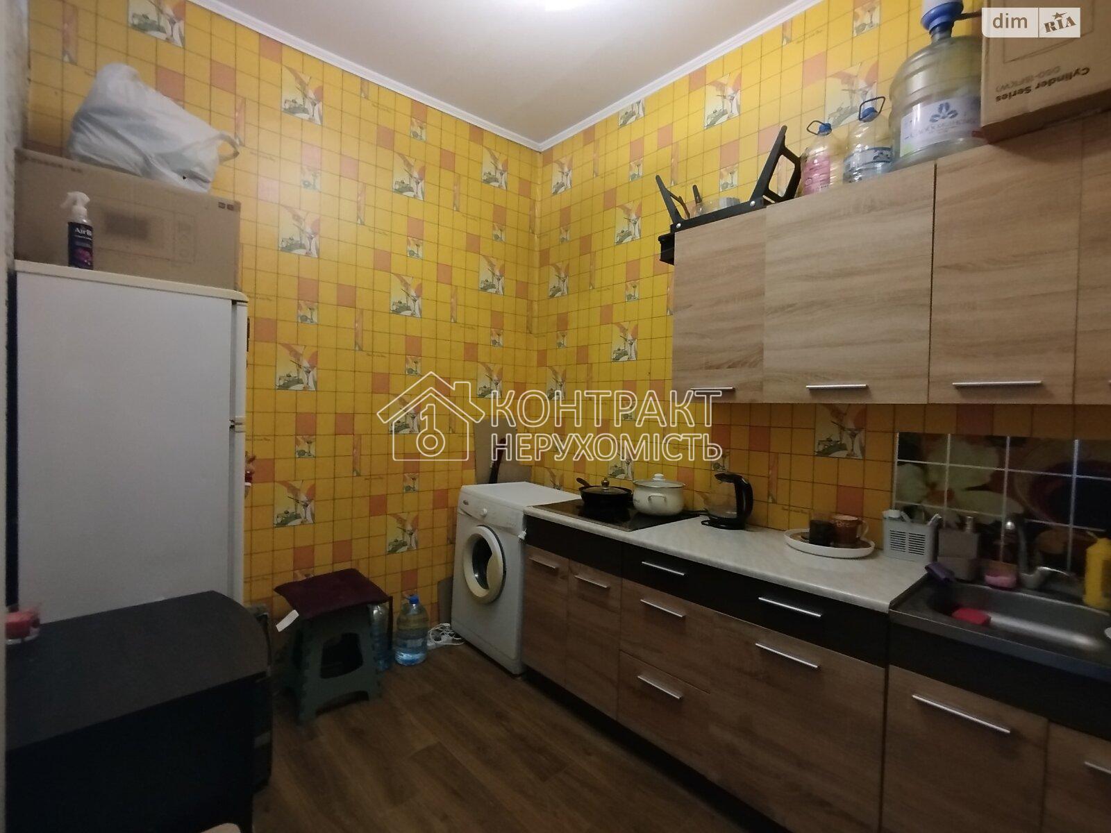 Продаж квартири 33.5 кв.м метро Вокзальна