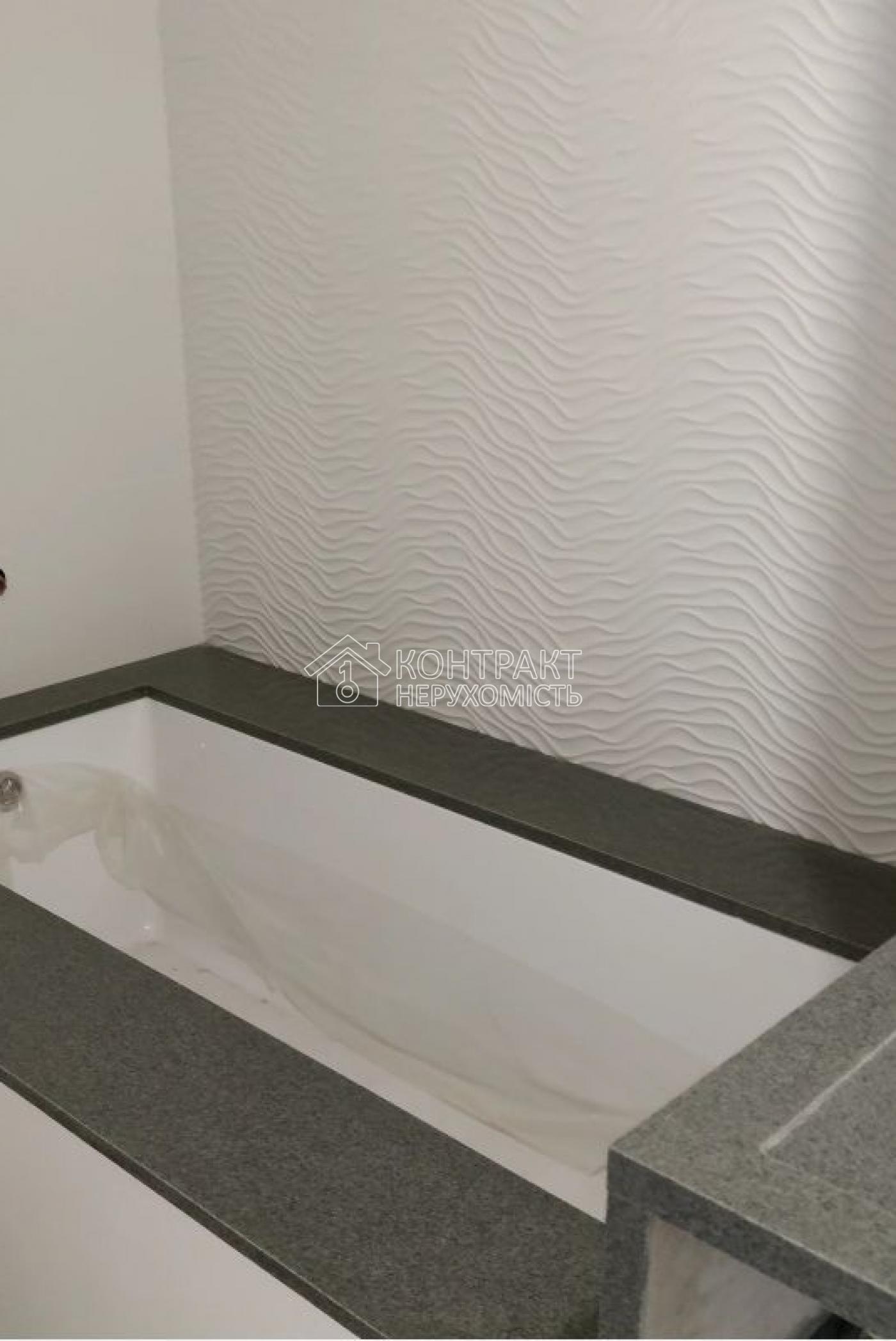 Продам 3 кімнатну квартиру пр перемоги 72
