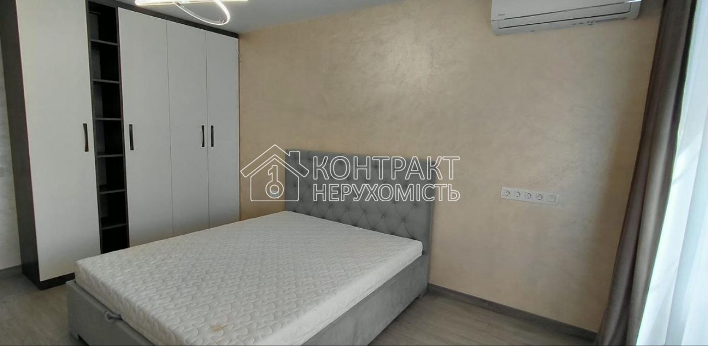 Продаж 2 к.Аерокосмічний просп.94а