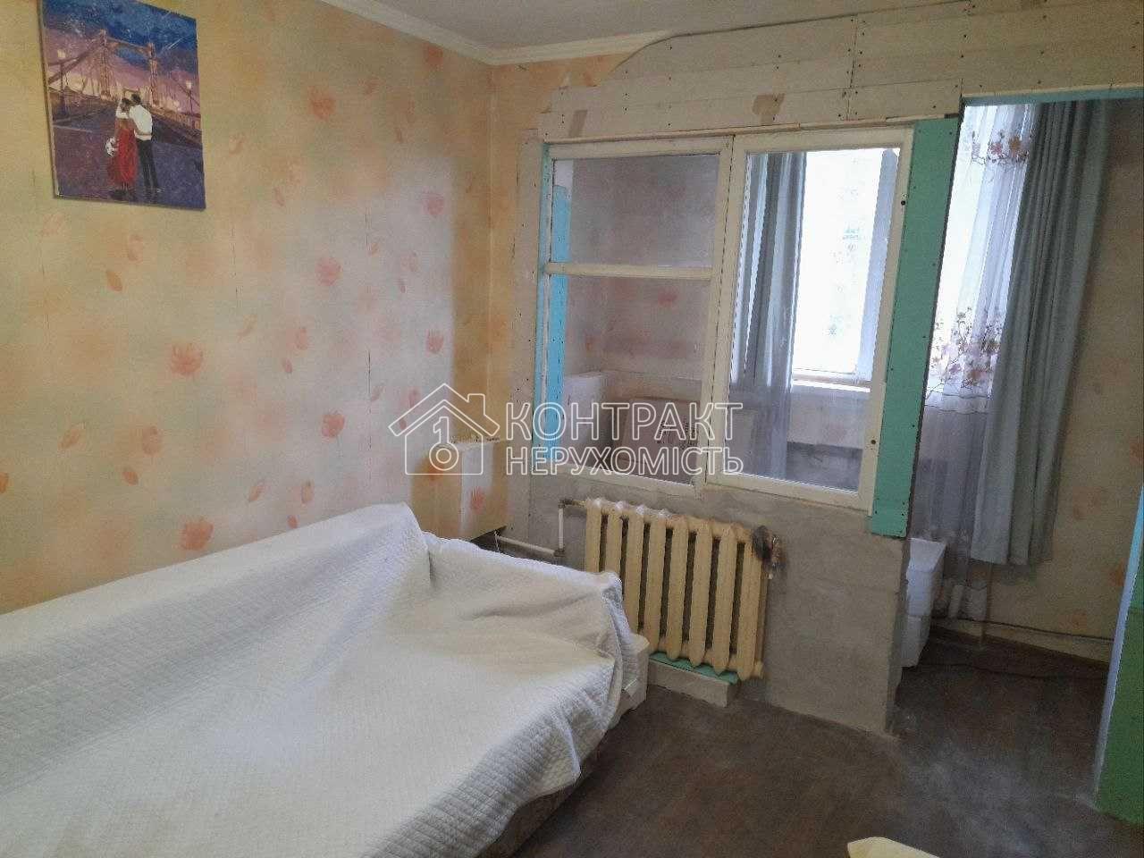 Продається3-комнатна квартира в смт Песочин, 65 м
