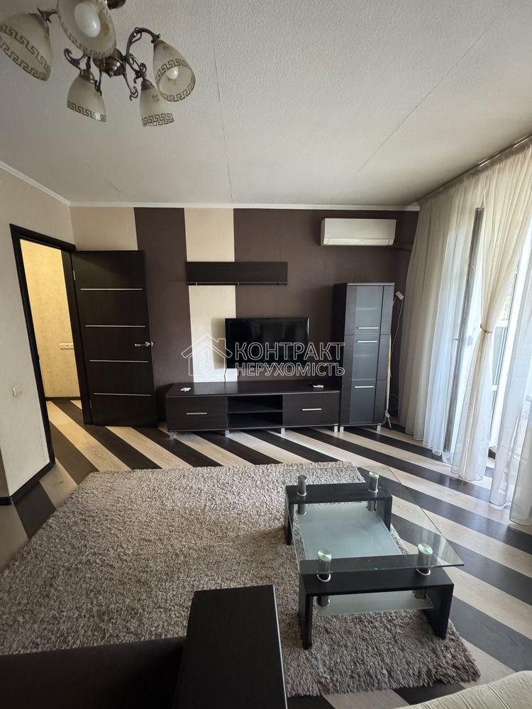 Здається 1 к. на Клочківській