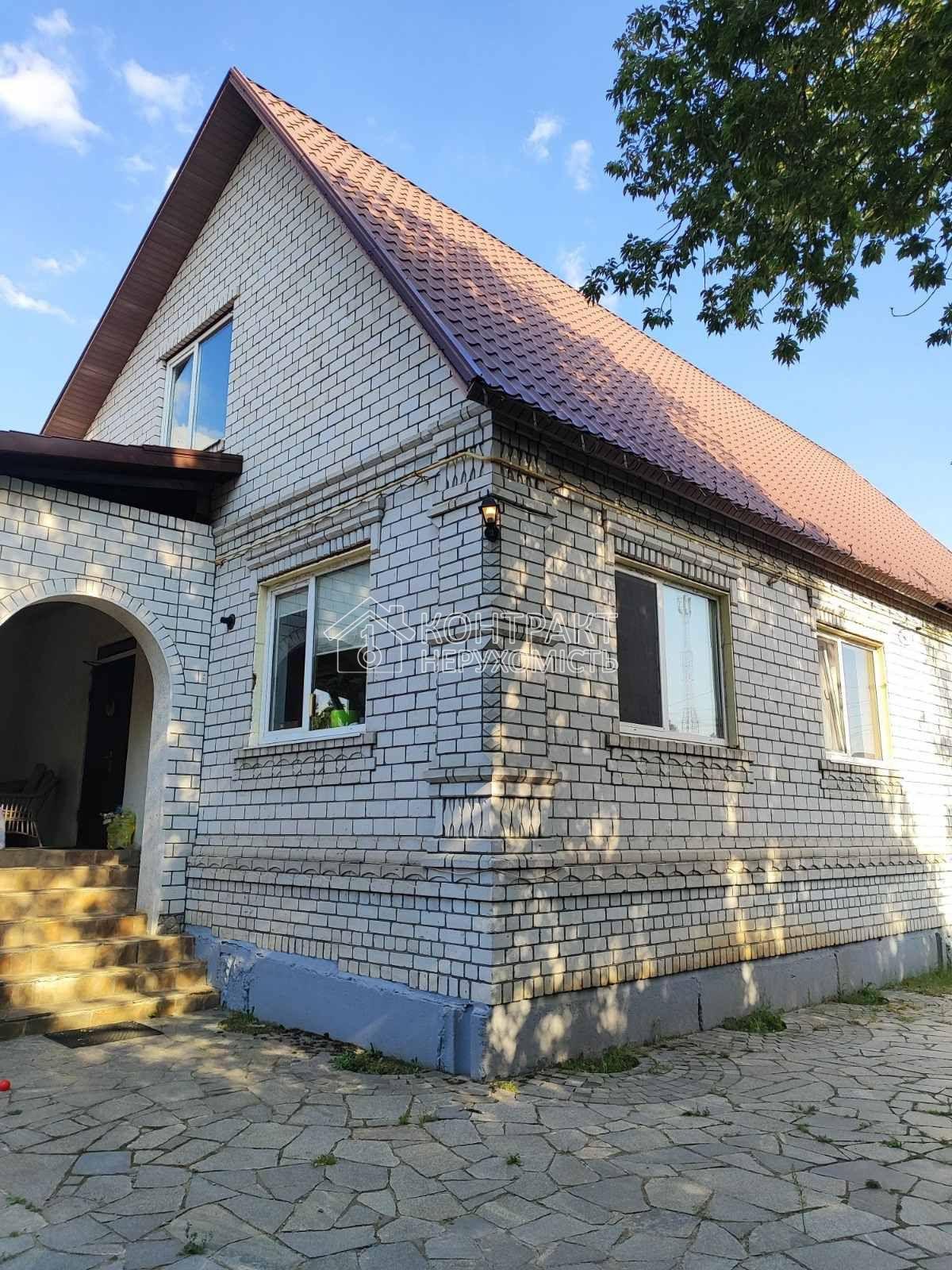 Продаж шикарного дома Мерефа біля соснового бора