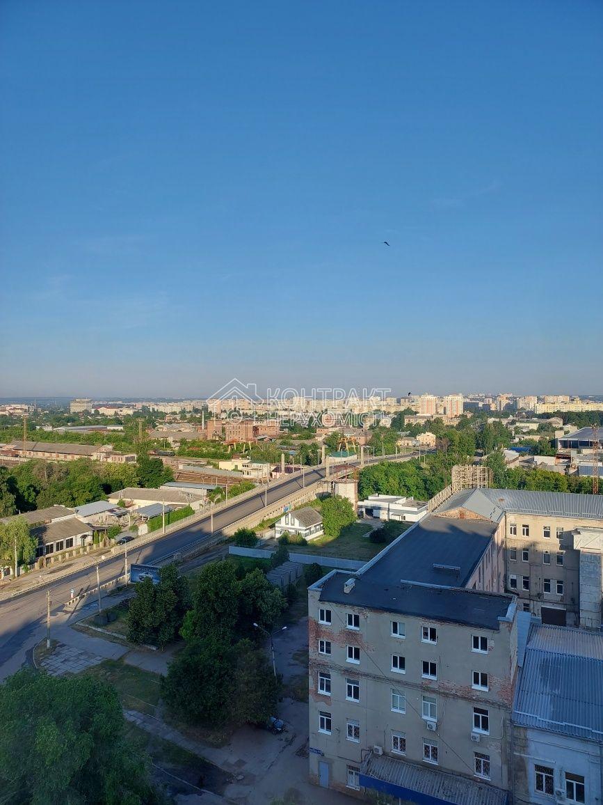 Здається 1-кім квартира біля метро Заводська