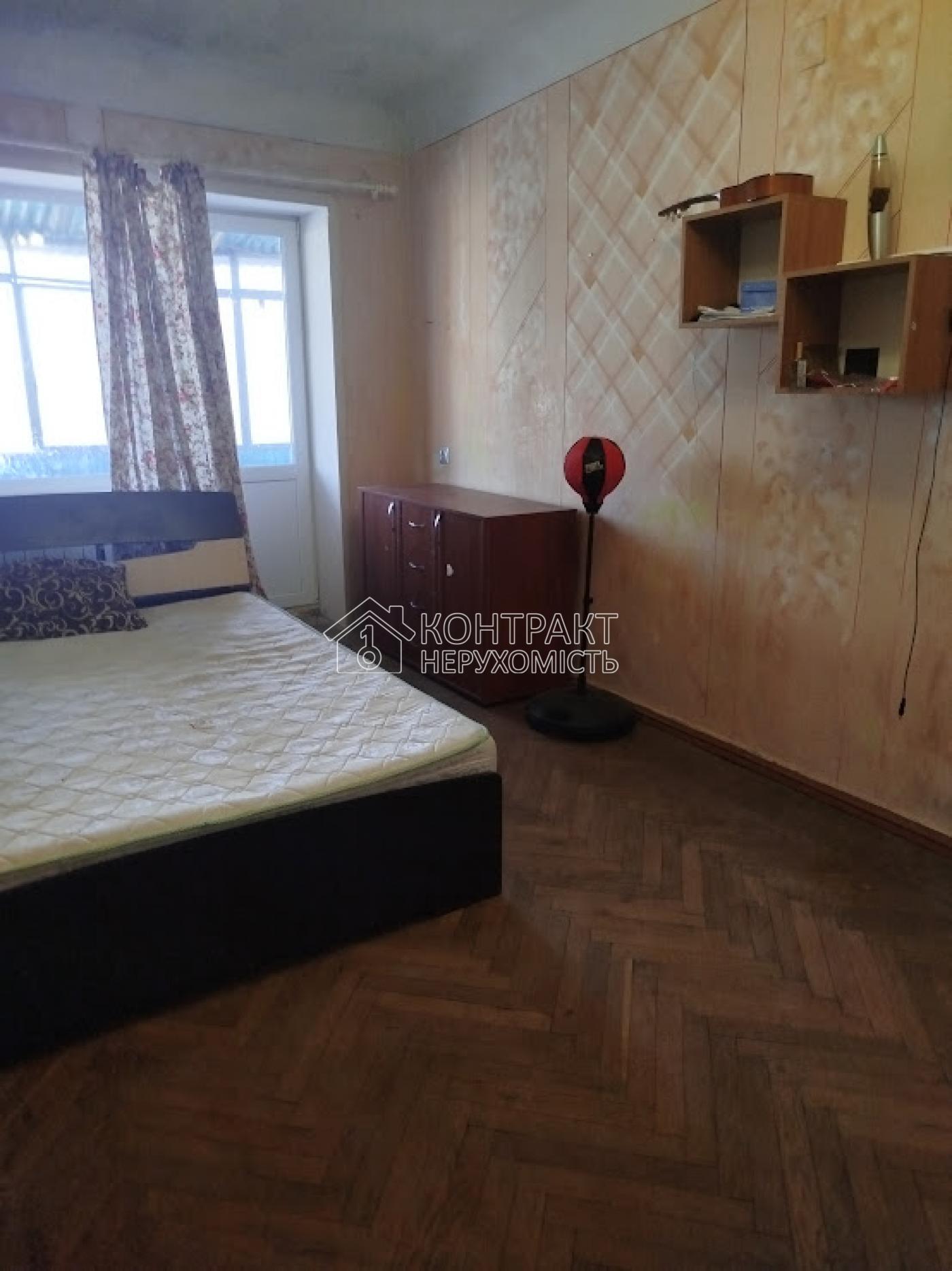 Продам 2 ком. квартиру возле м. Дворец спорта