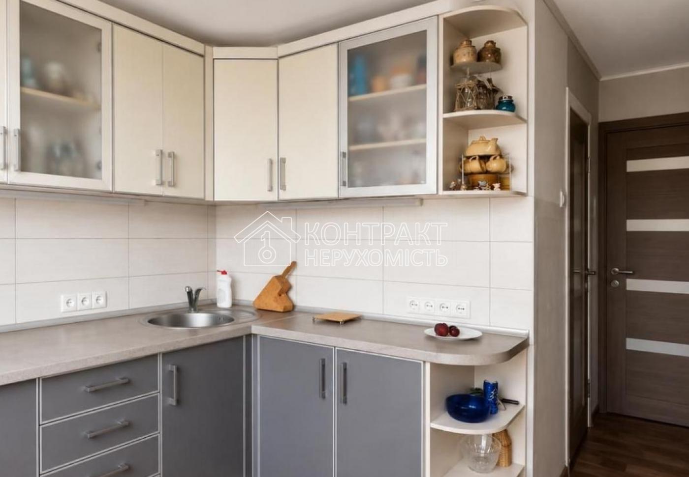 Продам 3к квартиру на Салтовке ТРК Украина 601 м/р