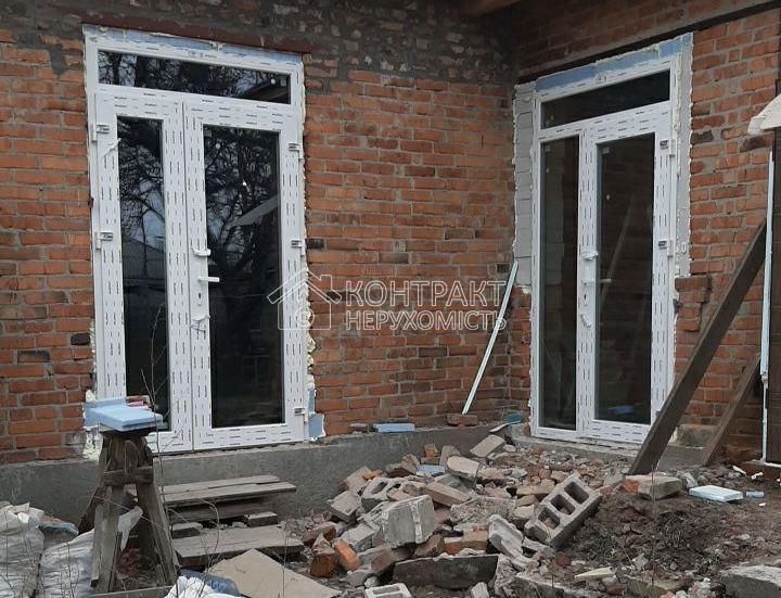 Продаж будинку на Москалівці