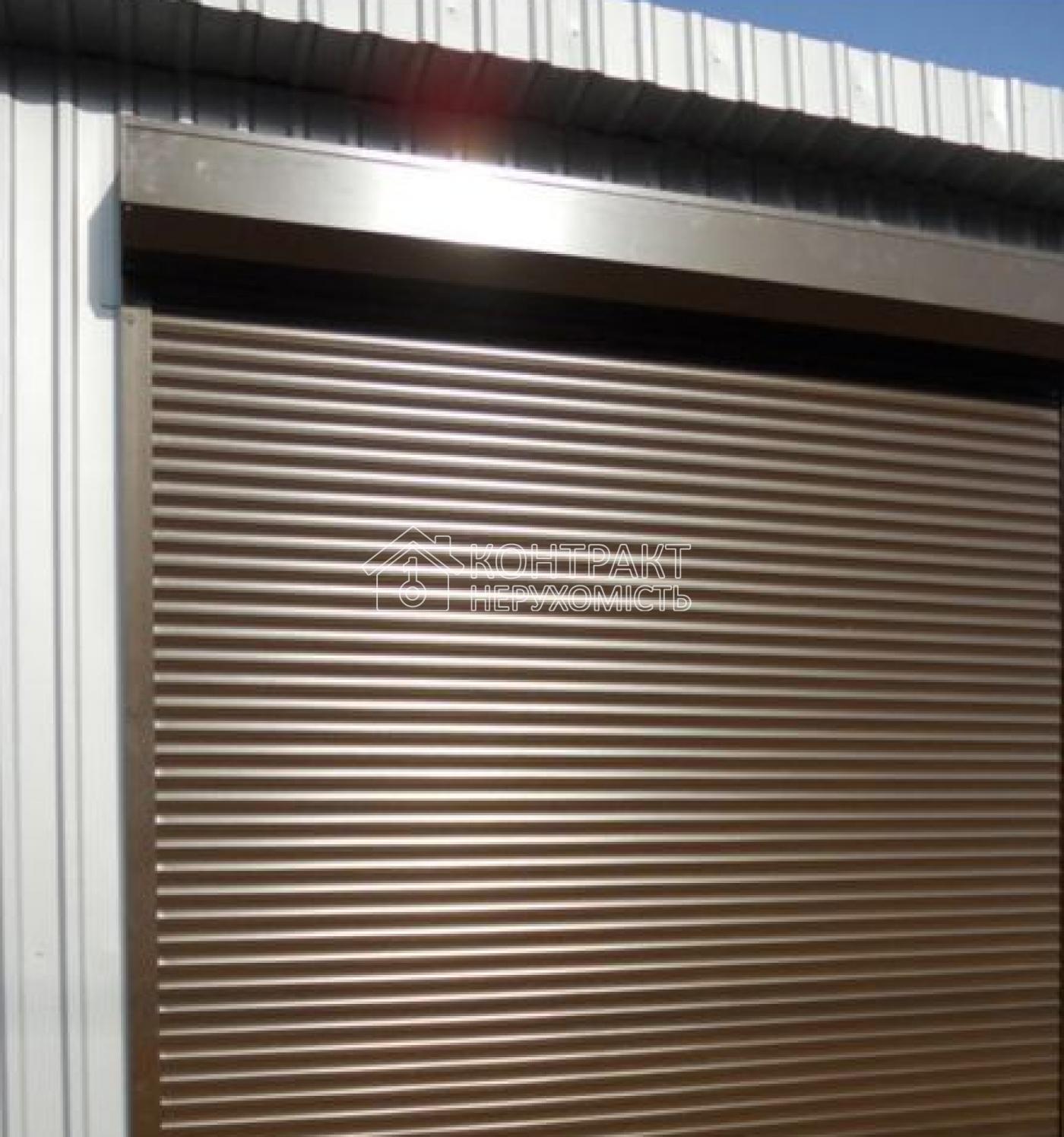 Продається Гараж 3100х6000 з погребом та автоматичними ролетами.