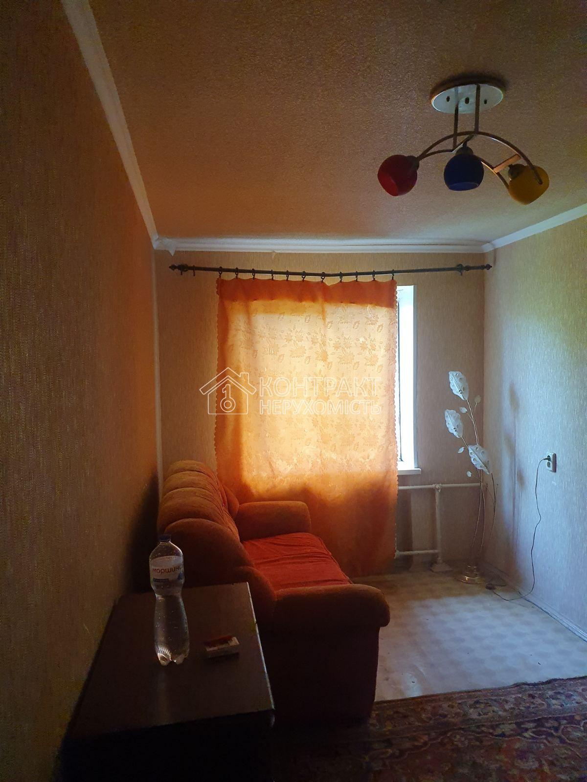 Продаж кімнати в 2-кімнатній квартирі