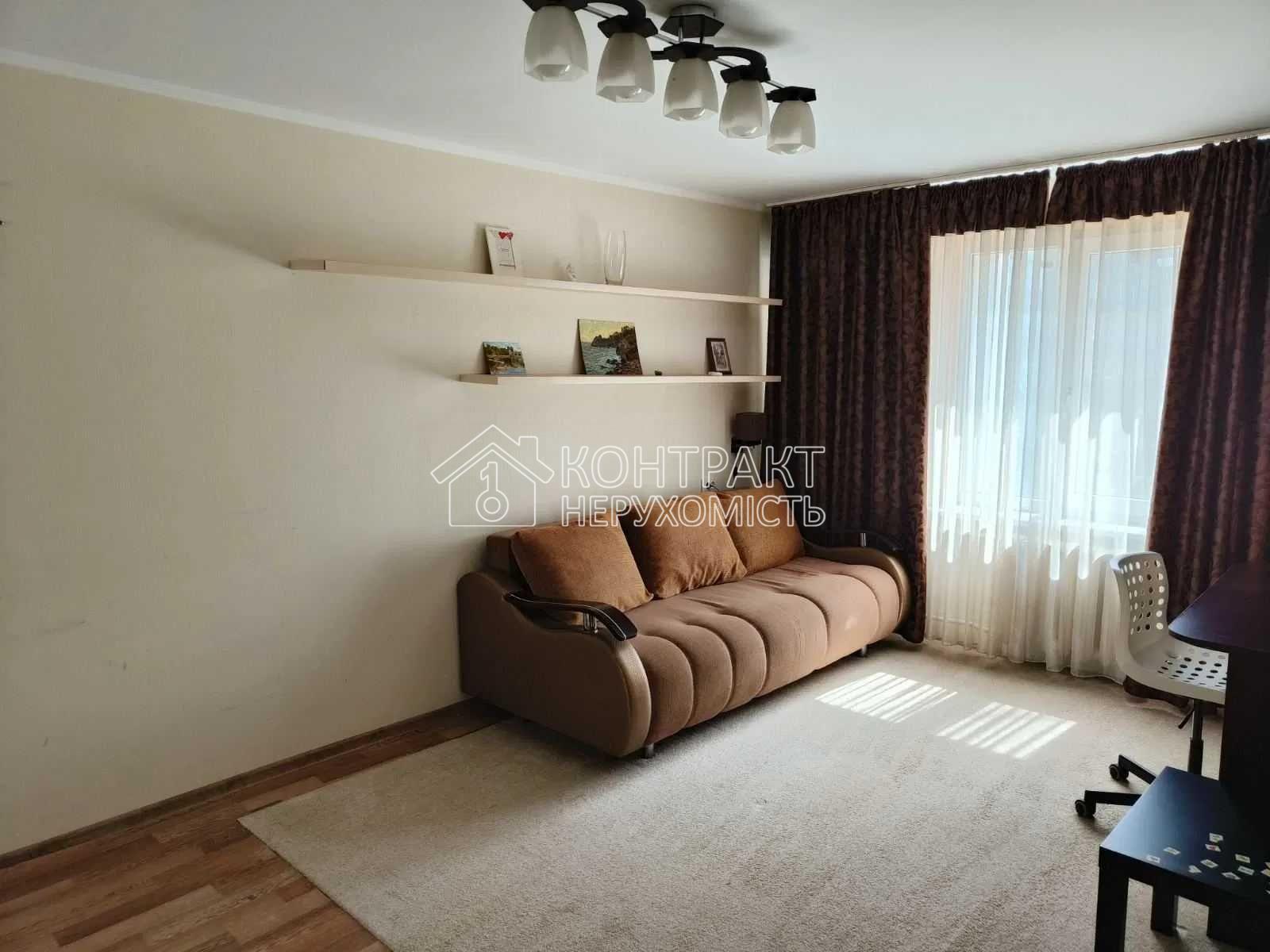 Продам 1-кімнатну квартиру | вул. Космічна | м. Наукова / м. Ботанічний сад