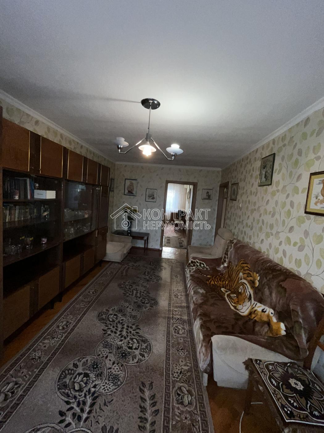 Продається 2-кімнатна квартира 607м/р