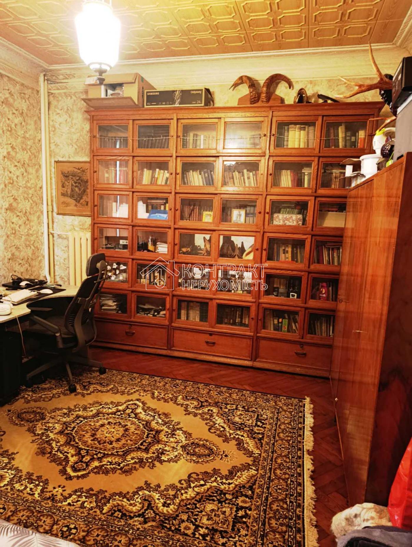 Продам 2-к кв центр, Пушкинская, 54