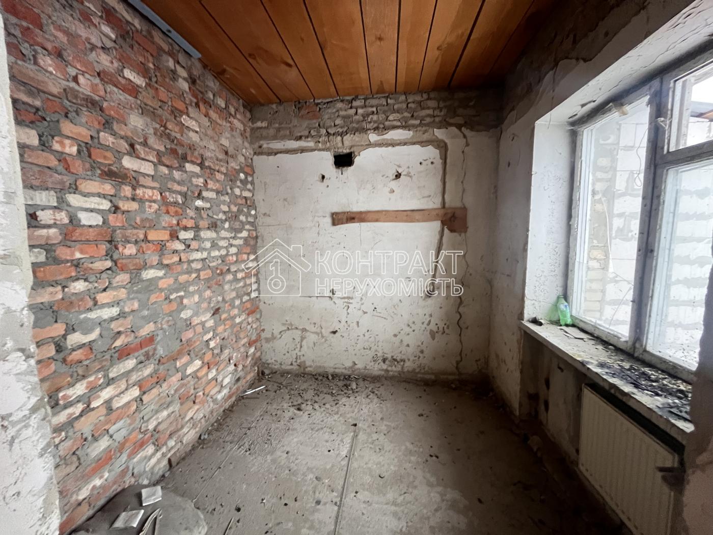 Продам 1-кім кв під ремонт на Рогані Індустріальний р-н
