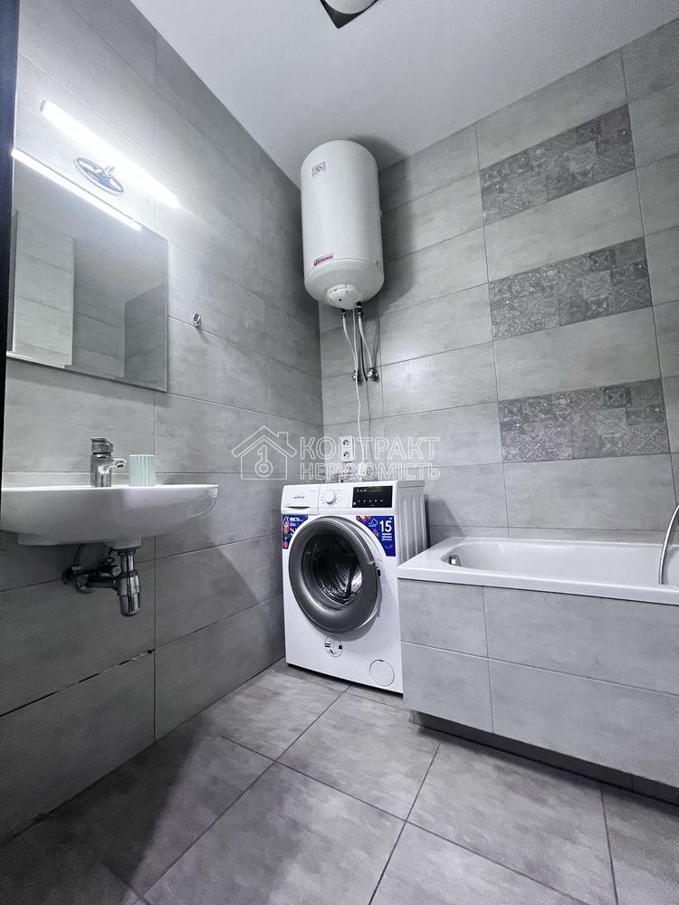 Оренда 2 комн кв. Центр Каразина