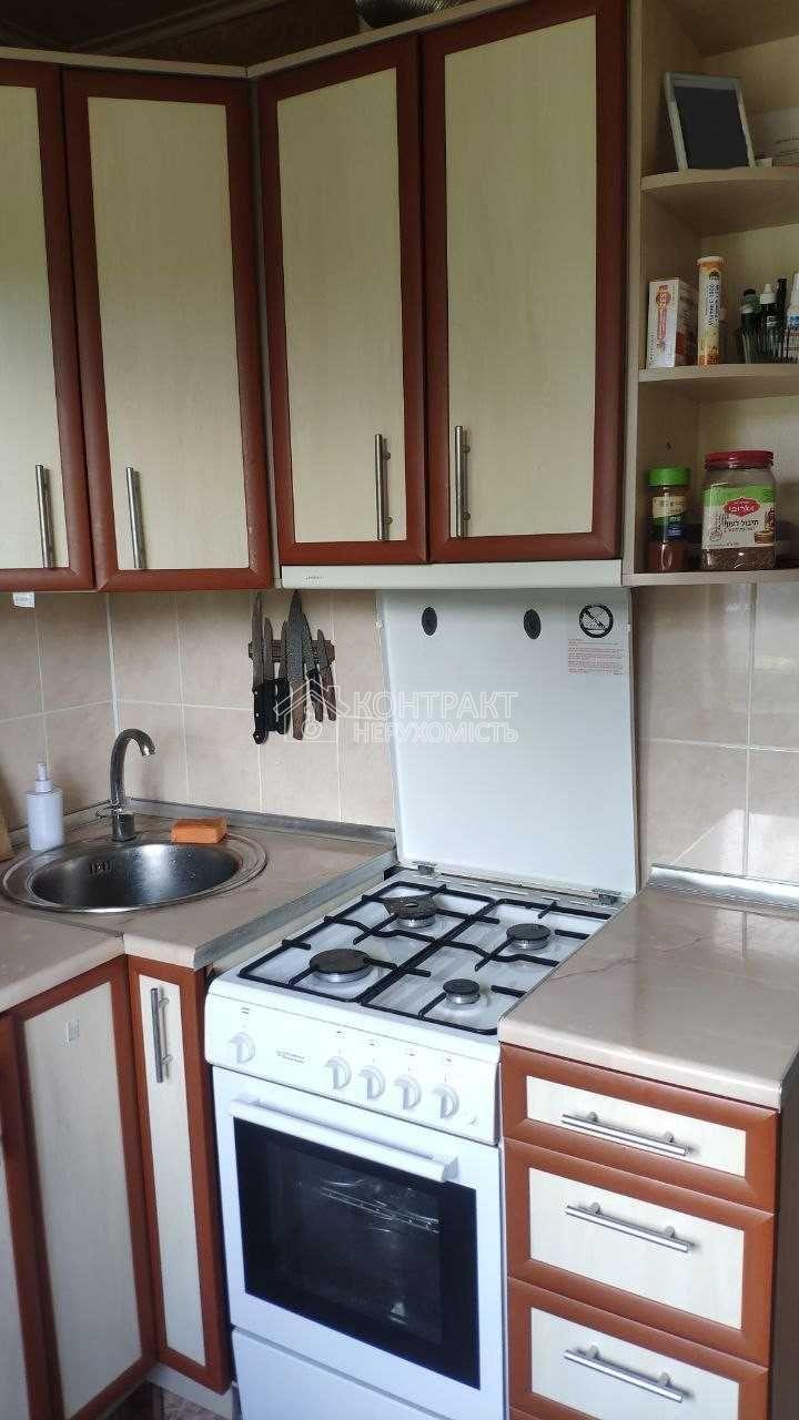 Продам 2к квартиру Палац спорту Армійська ТОРГ