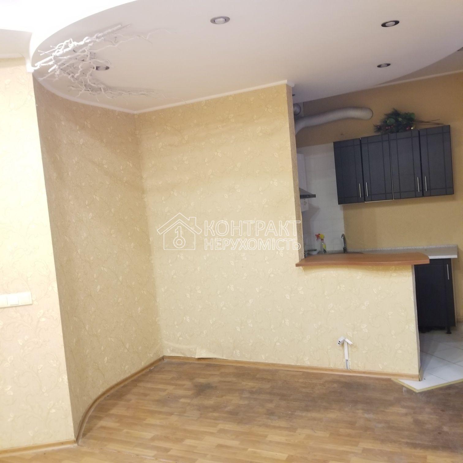 Продам 3 к квартиру в центр на Каразіна