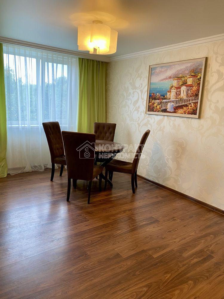 Продам 3 к квартира метро Студенческая Салтовка Тракторостроителей 134