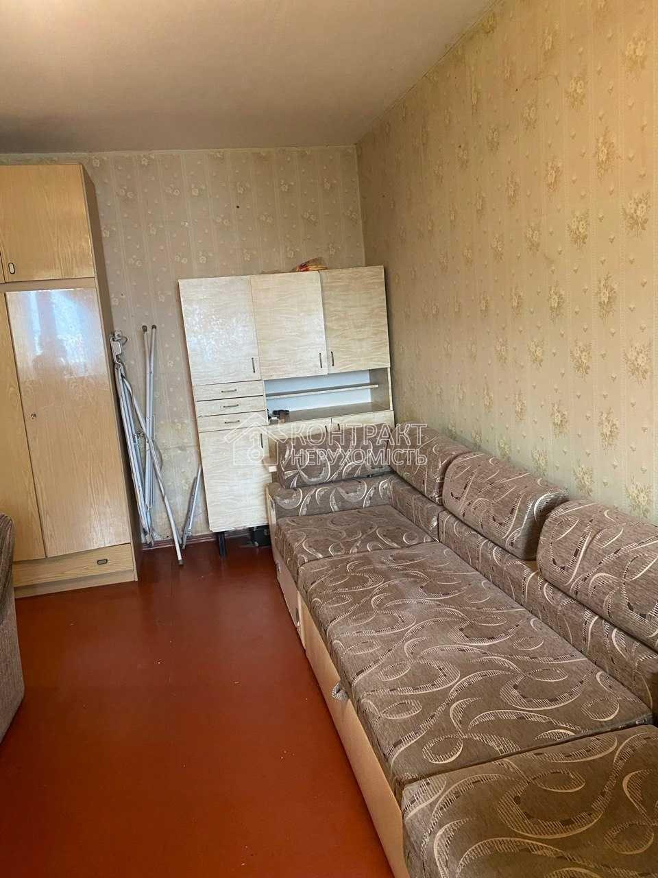 Здається1-к квартира без ремонту, м. Хол Гора