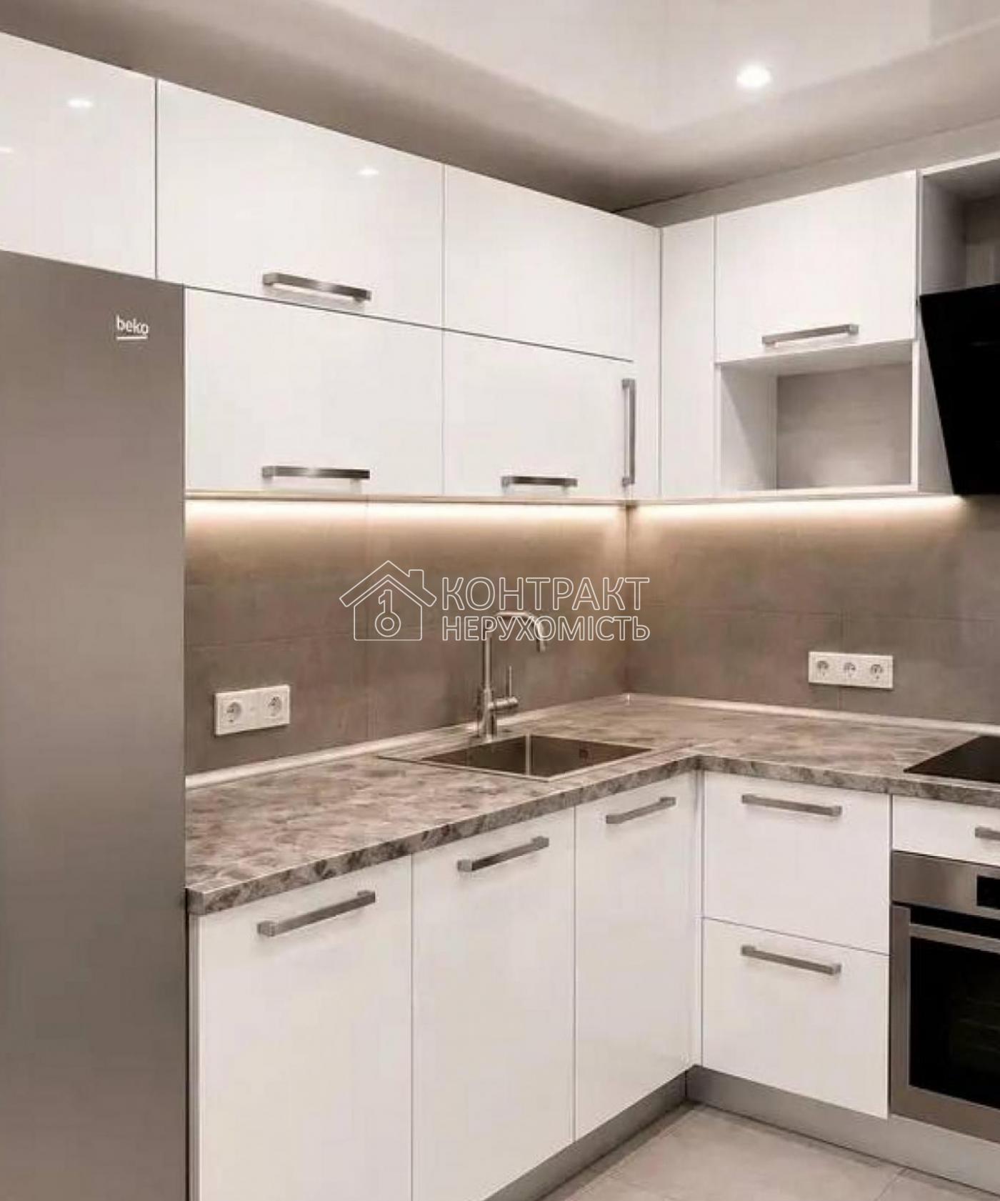 Продам 3к квартиру на Салтовке. Медкомплекс 626 м/р