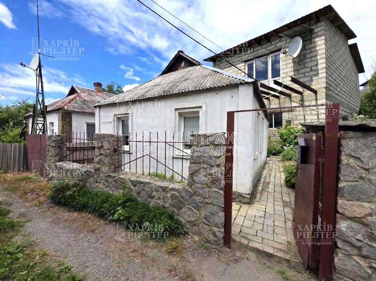 OS4 Продам два дома на одном участке 1-й с ремонтом 2-й под отделку