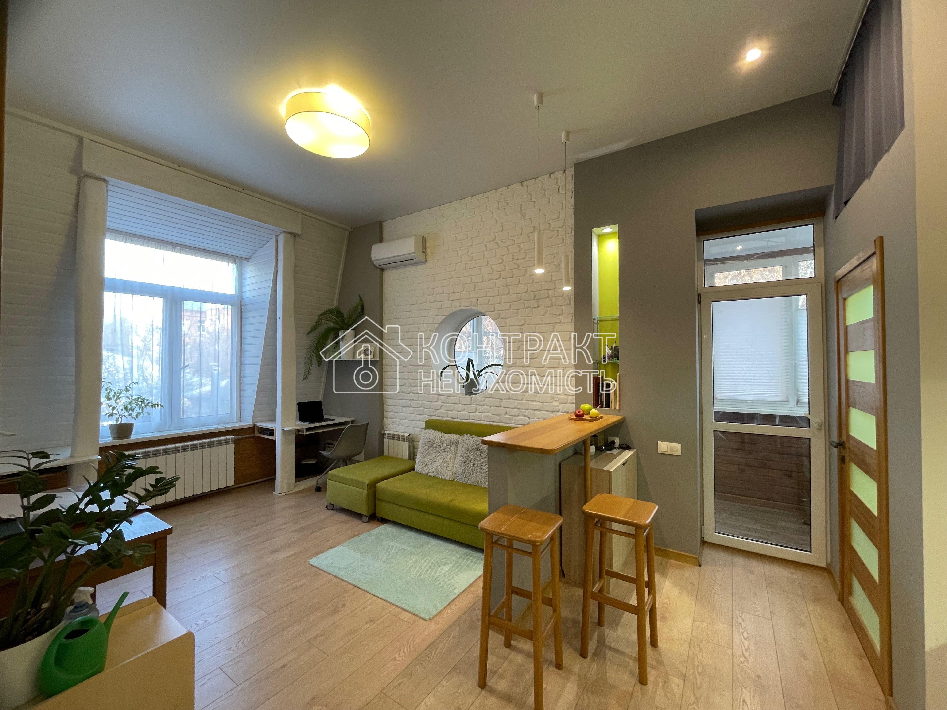 Продаж квартири-студії 24кв.м в центрі міста