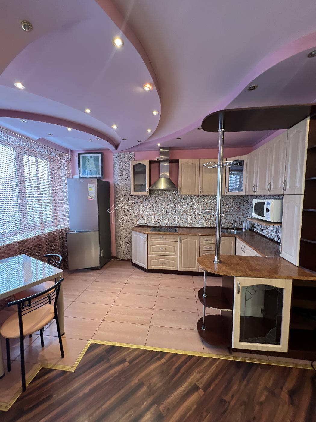 Здам простору 1кім кв Спортивна Аерокосмічний