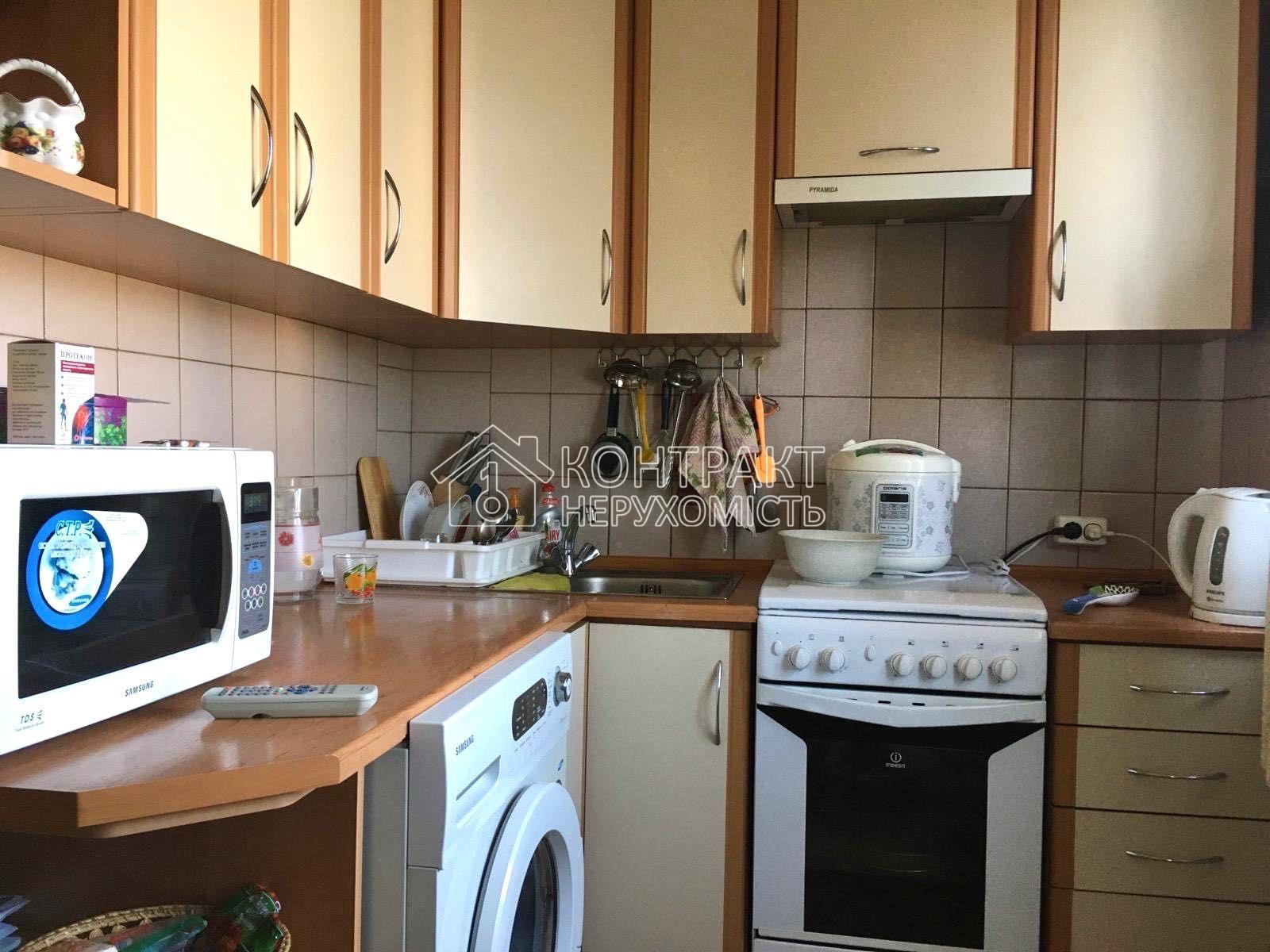 Здається 2-на квартира пр. Аєрокосмічний