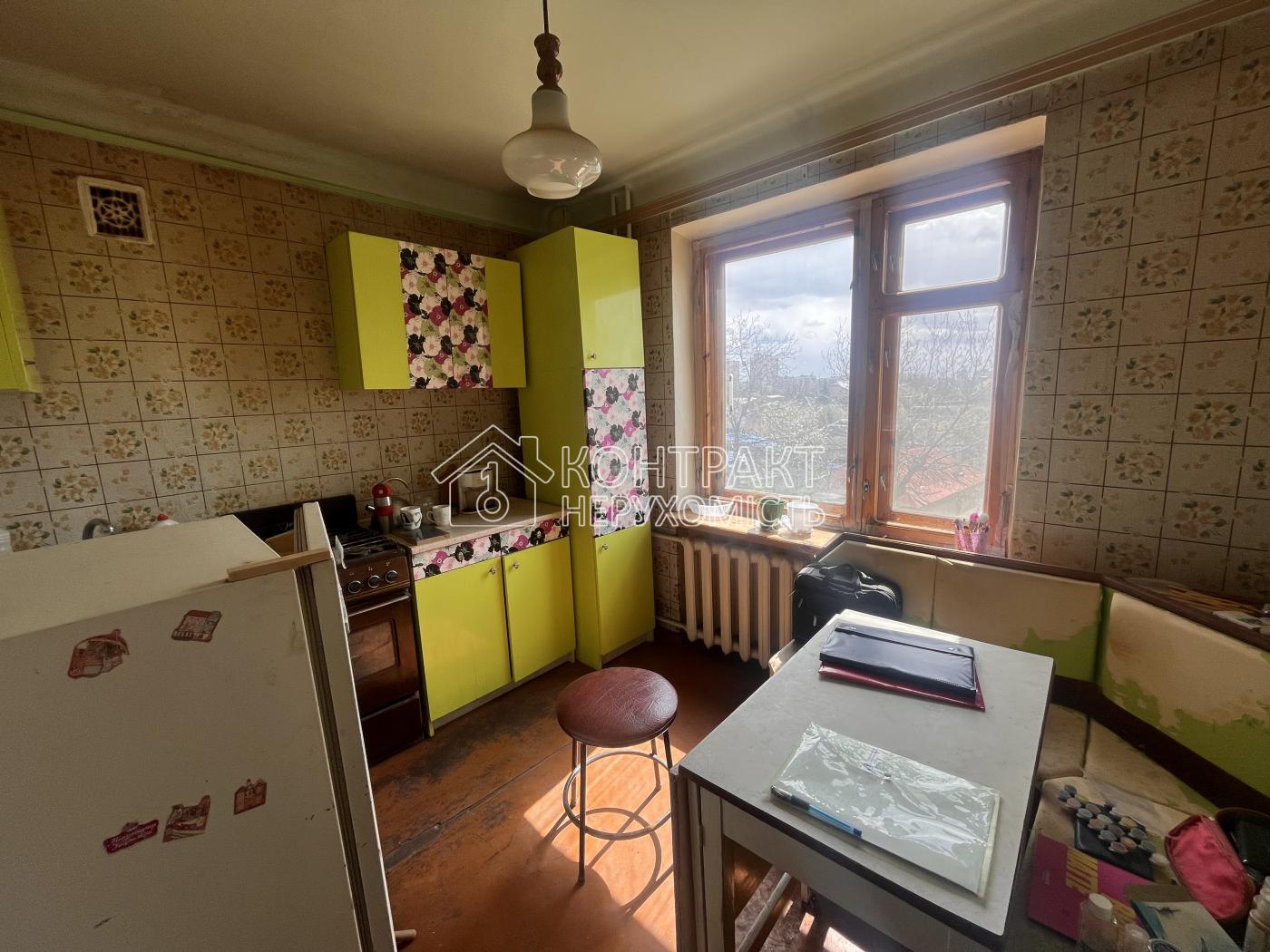 Продам 1-к кв вул.Роганьска Індустріальний р-н