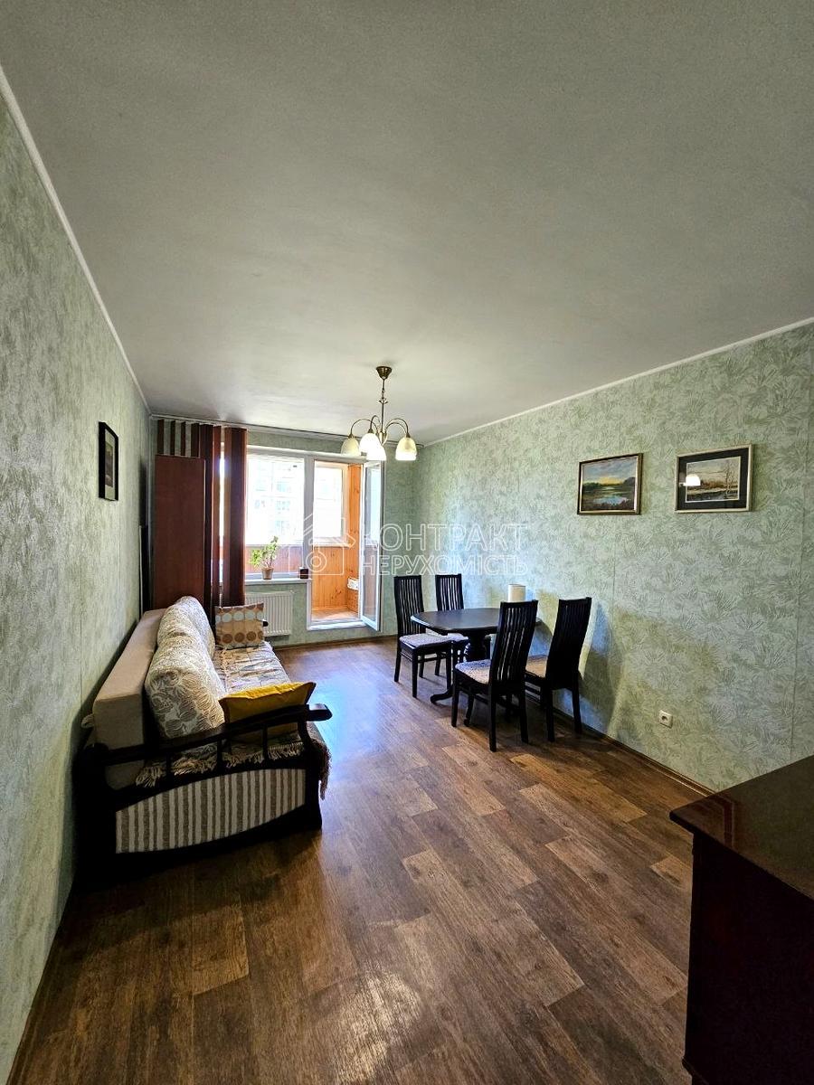 Продам 3 комн Салтовское шоссе, 242