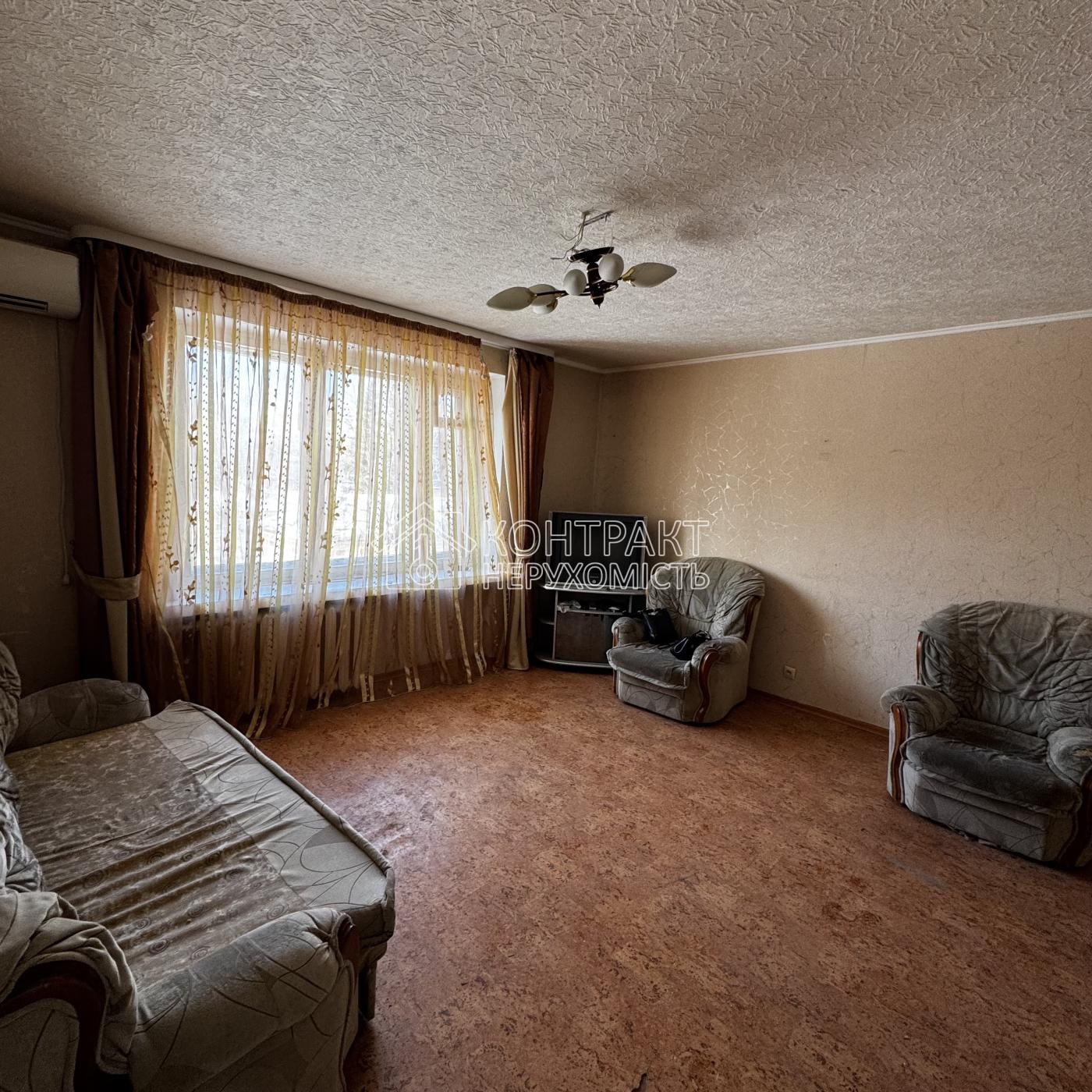 Продається квартира на 23 серпня!!! Біля Ботанічного Саду!!!