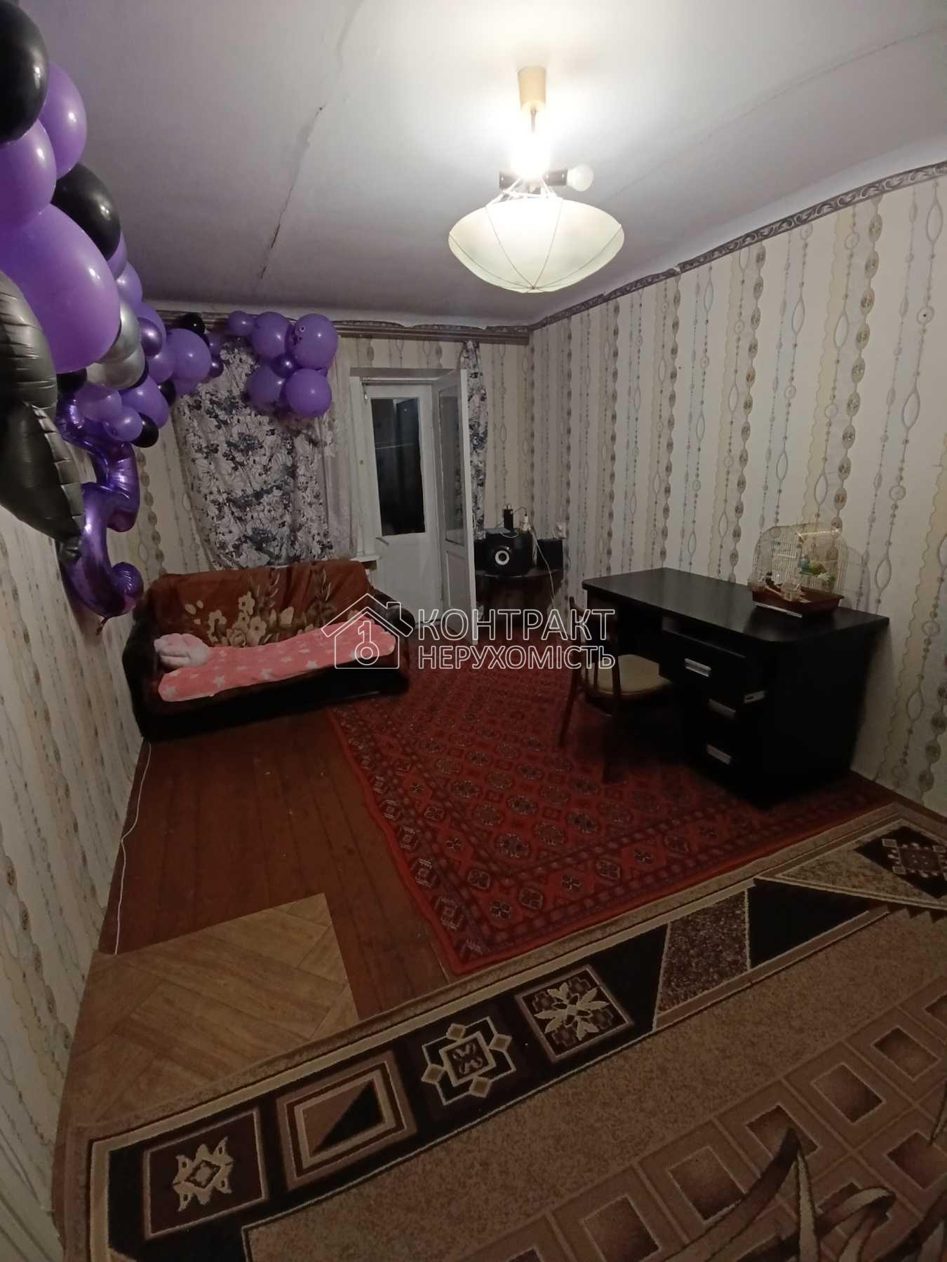 Чудова квартира на Байрона