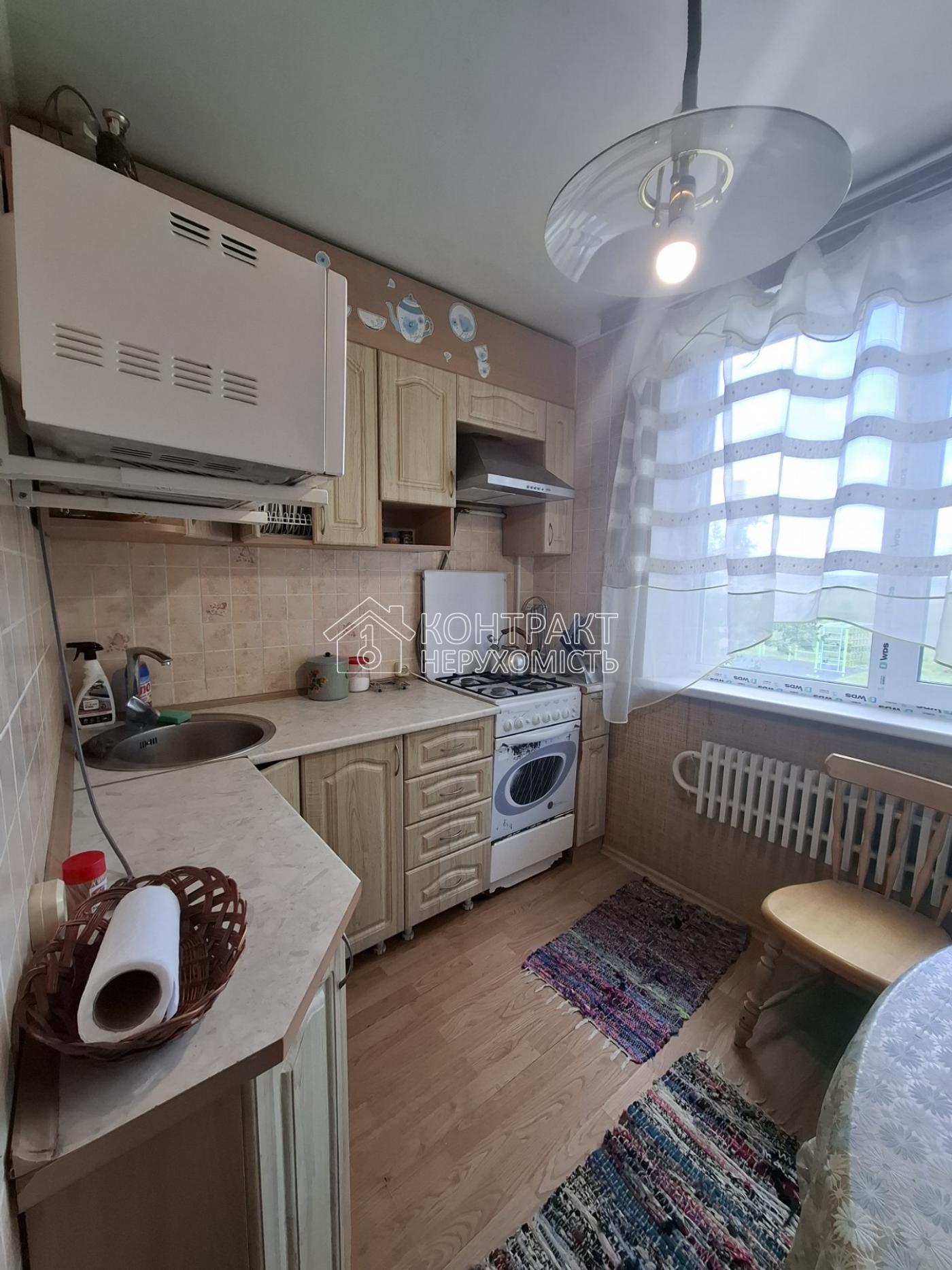 Оренда 3 кв. вул.Астрономічна, буд. 35Д с.Жуковського