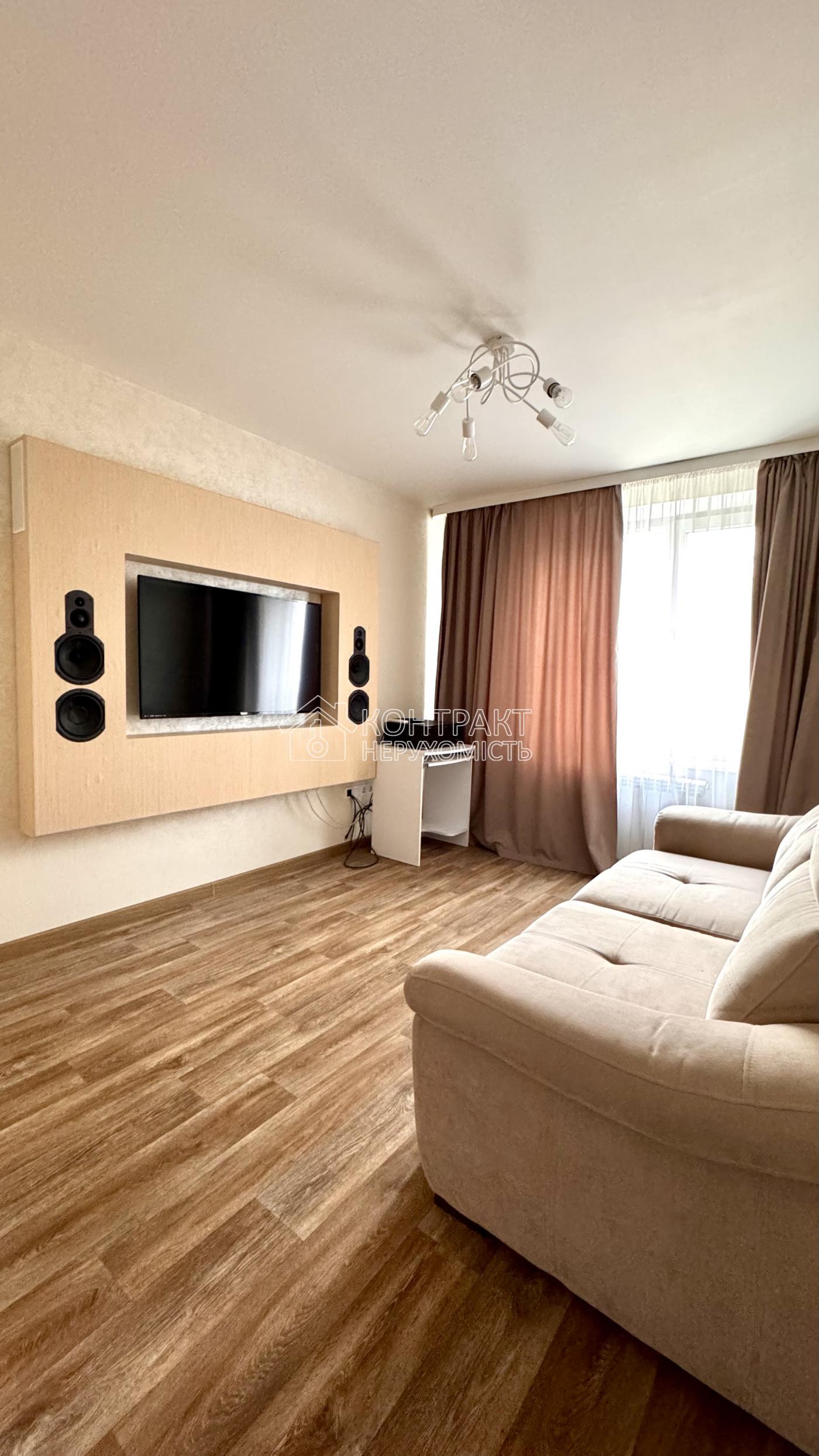 3к квартира з капремонтом | 2 поверх | газ | м. Студентська