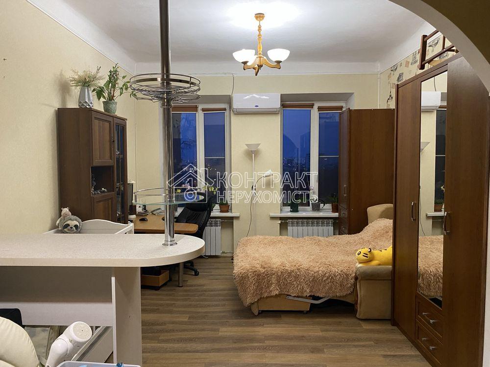Продаж квартири -студії, Москалівка