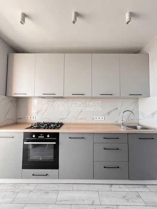 Продаж 1-к. квартира з новим ремонтом ЖК ЛАЗУРНИЙ