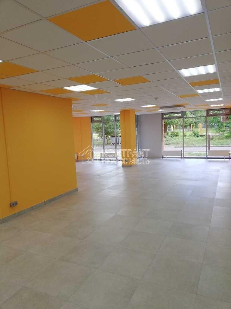 Оренда приміщення 245, 85 кв.м. на вул. Культури 22 В