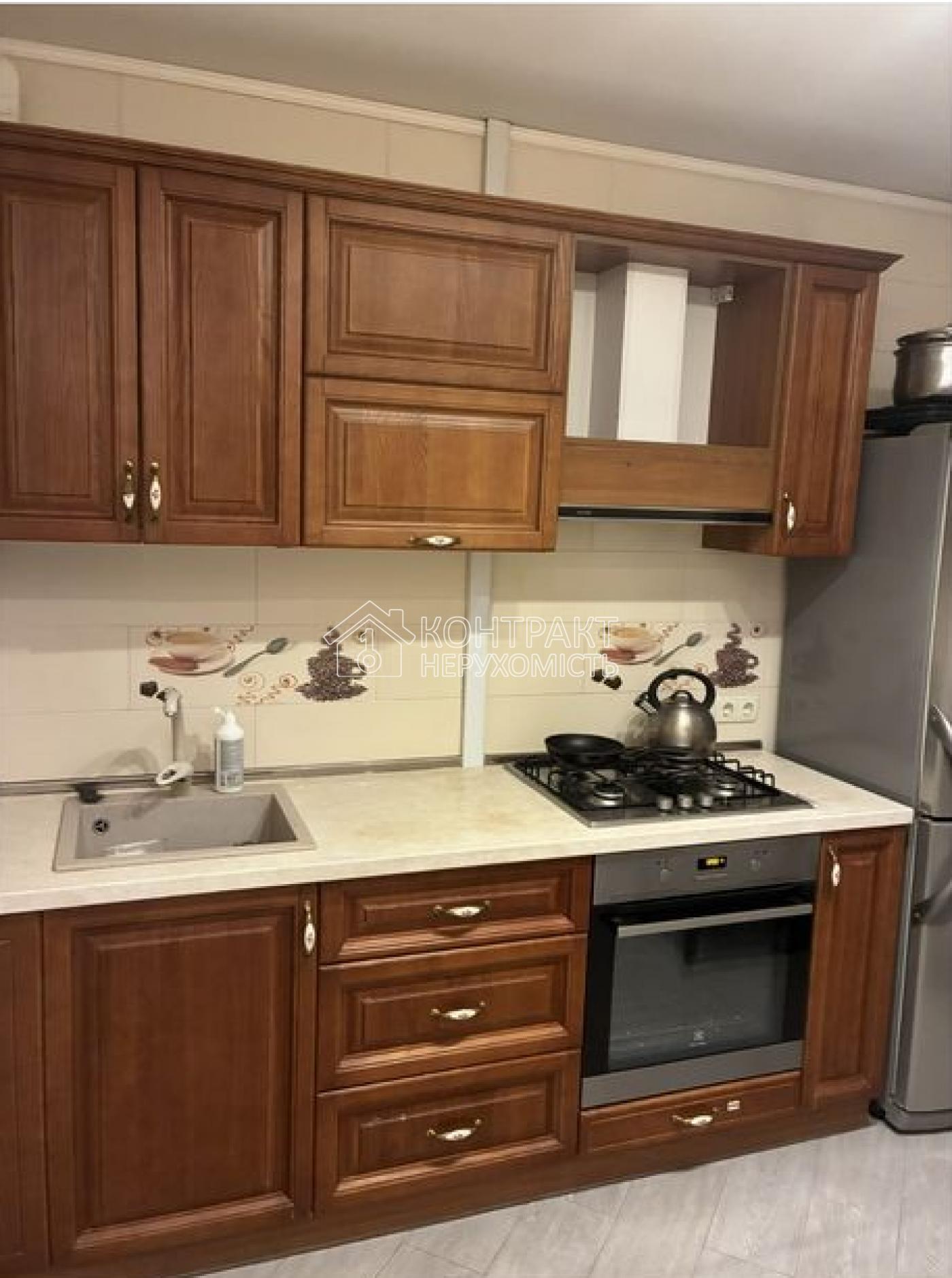 Продам 2к квартиру Центр Клочківська