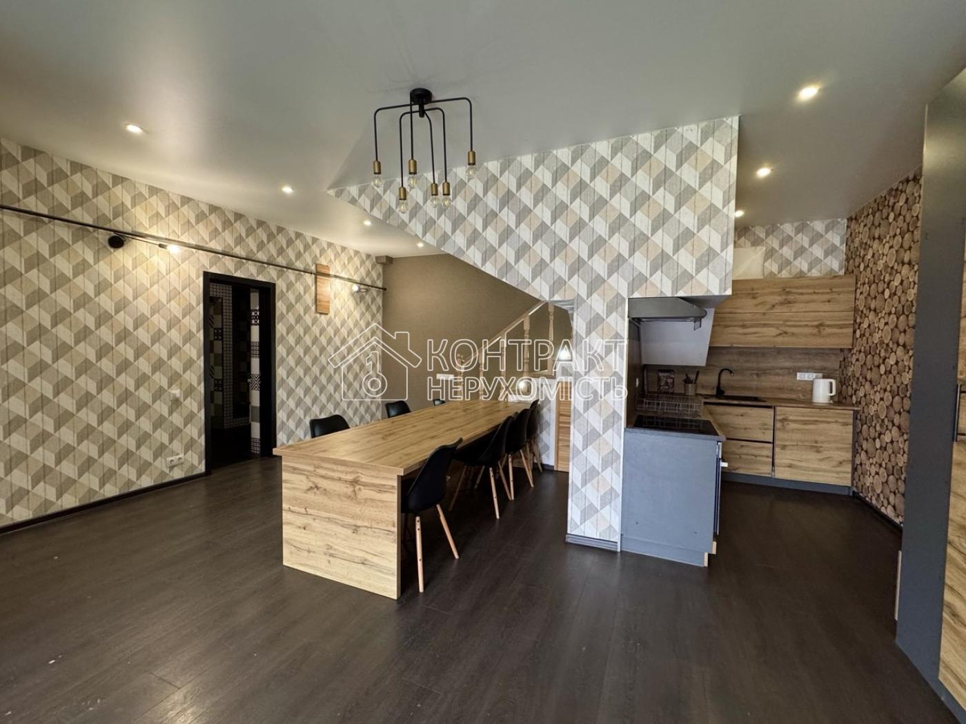 Продам сучасний будинок з ремонтом, Флоринка-1, Олексіївка 10хв.