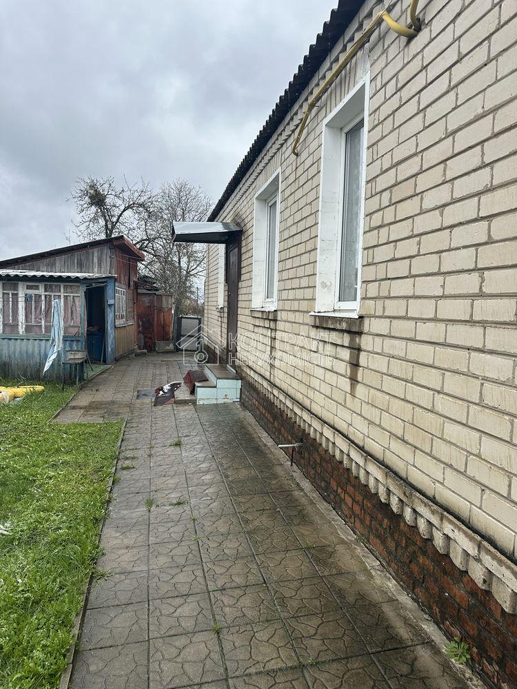 Продам частину будинку 93 м² у Люботині (Водяне) — автономність та комфорт!