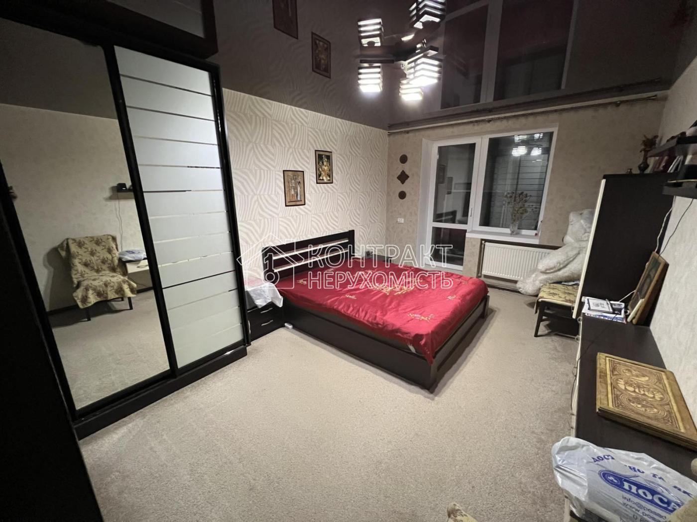 Продаж / Квартира / Південна , Ізюм