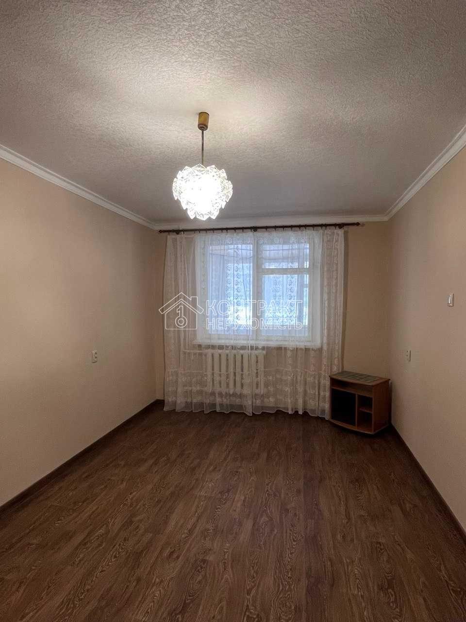 Продам 2кім. квартиру на пр. Науки (метро 23 Серпня)