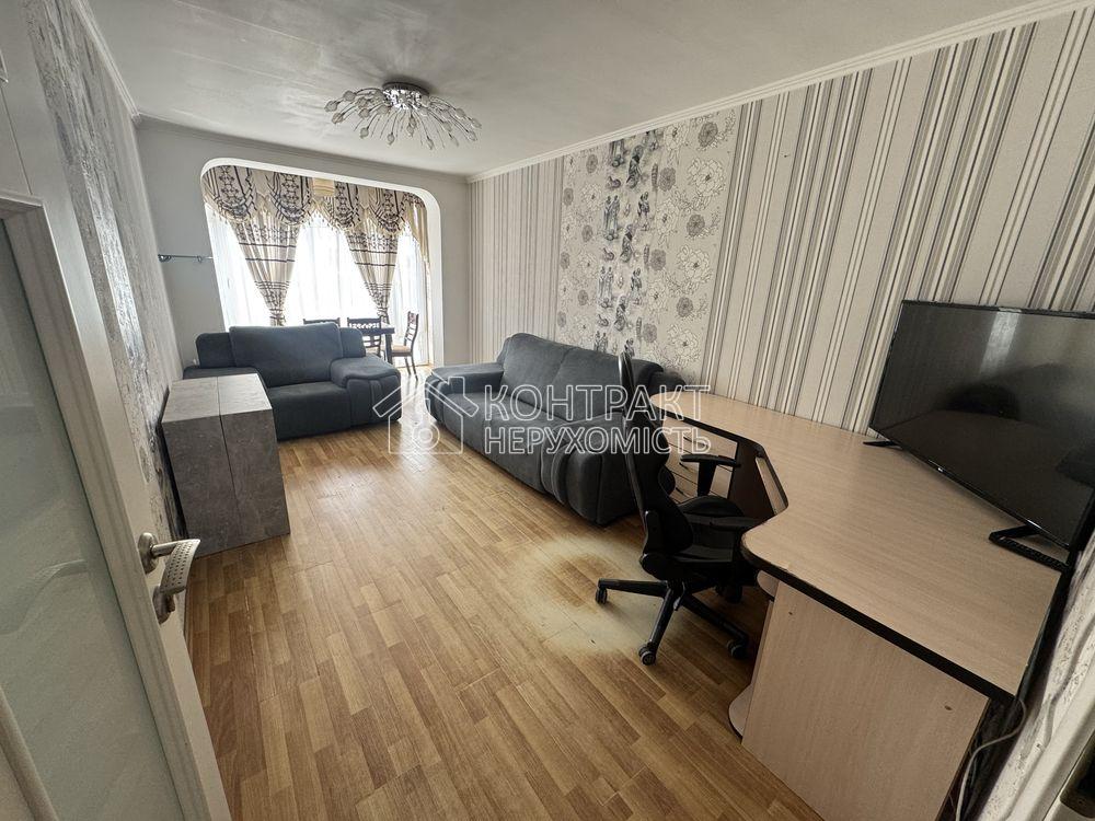 Продаж 3к. кв-ра 603 м-н