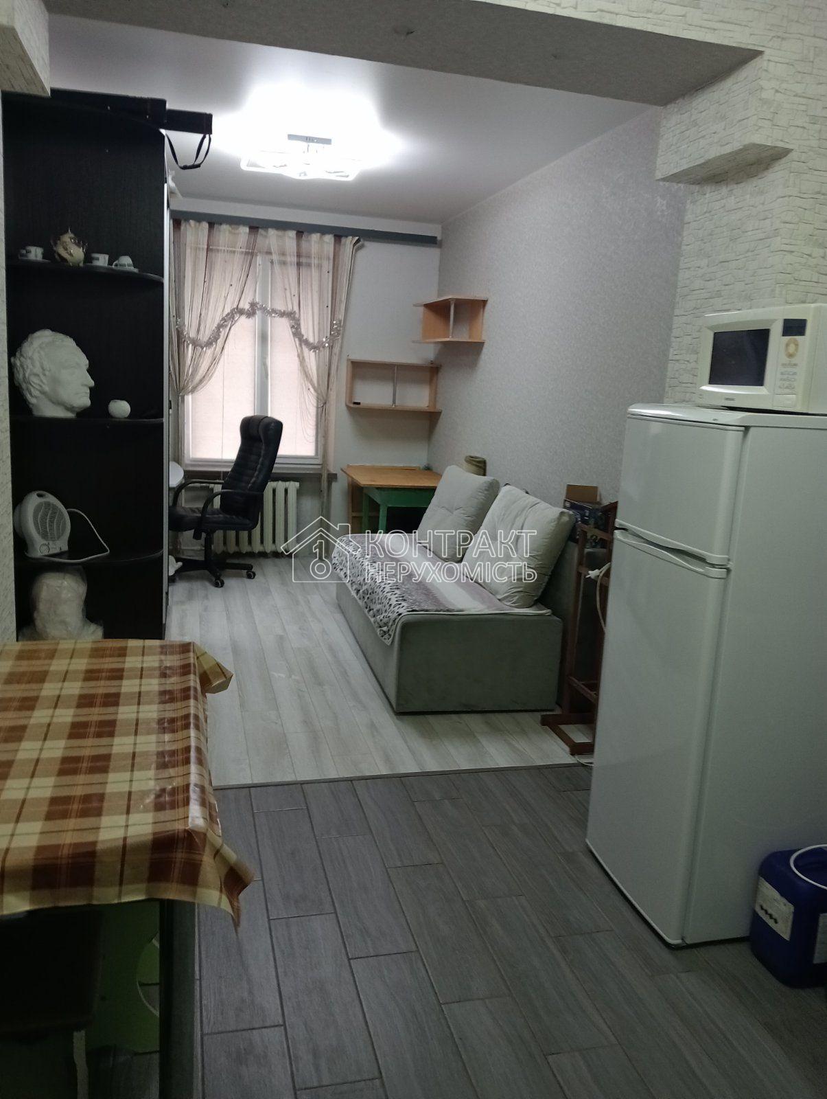 Продається гостинка ТЦ Французький бульвар