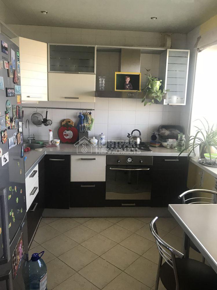 Продається 3к.кв. Слобідській, Льва Ландау